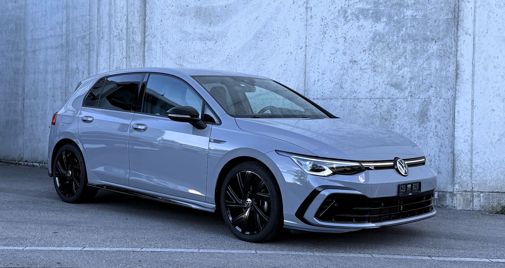 VW Golf 1.5 eTSI mHEV ACT R-Line DSG CH FZ | Regelmässige Servicehistorie | gepflegt-image-15