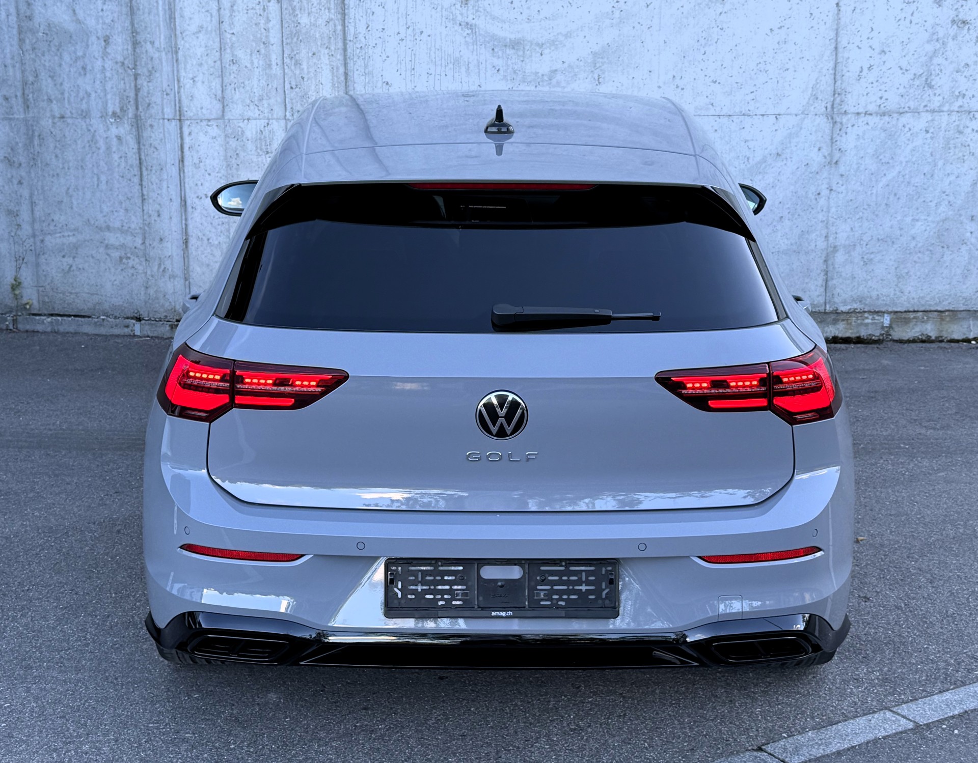 VW Golf 1.5 eTSI mHEV ACT R-Line DSG CH FZ | Regelmässige Servicehistorie | gepflegt-image-13