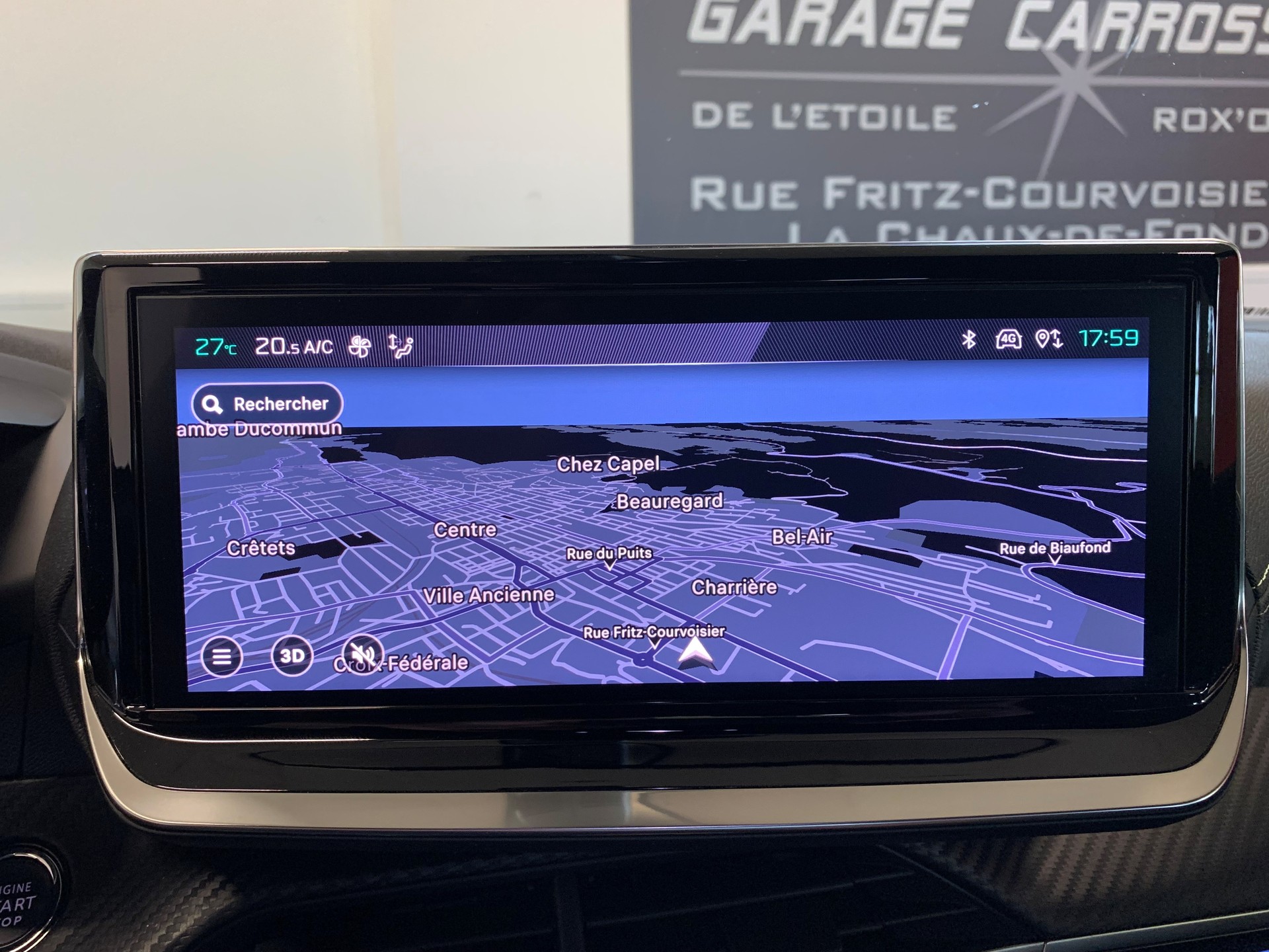 PEUGEOT 2008 1.2 PureTech GT-image-13