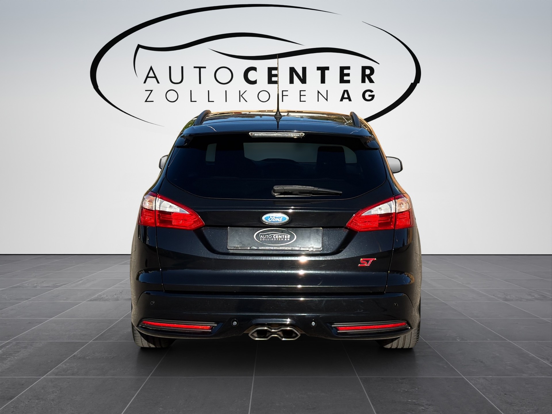 FORD Focus 2.0 SCTi ST-3-image-7