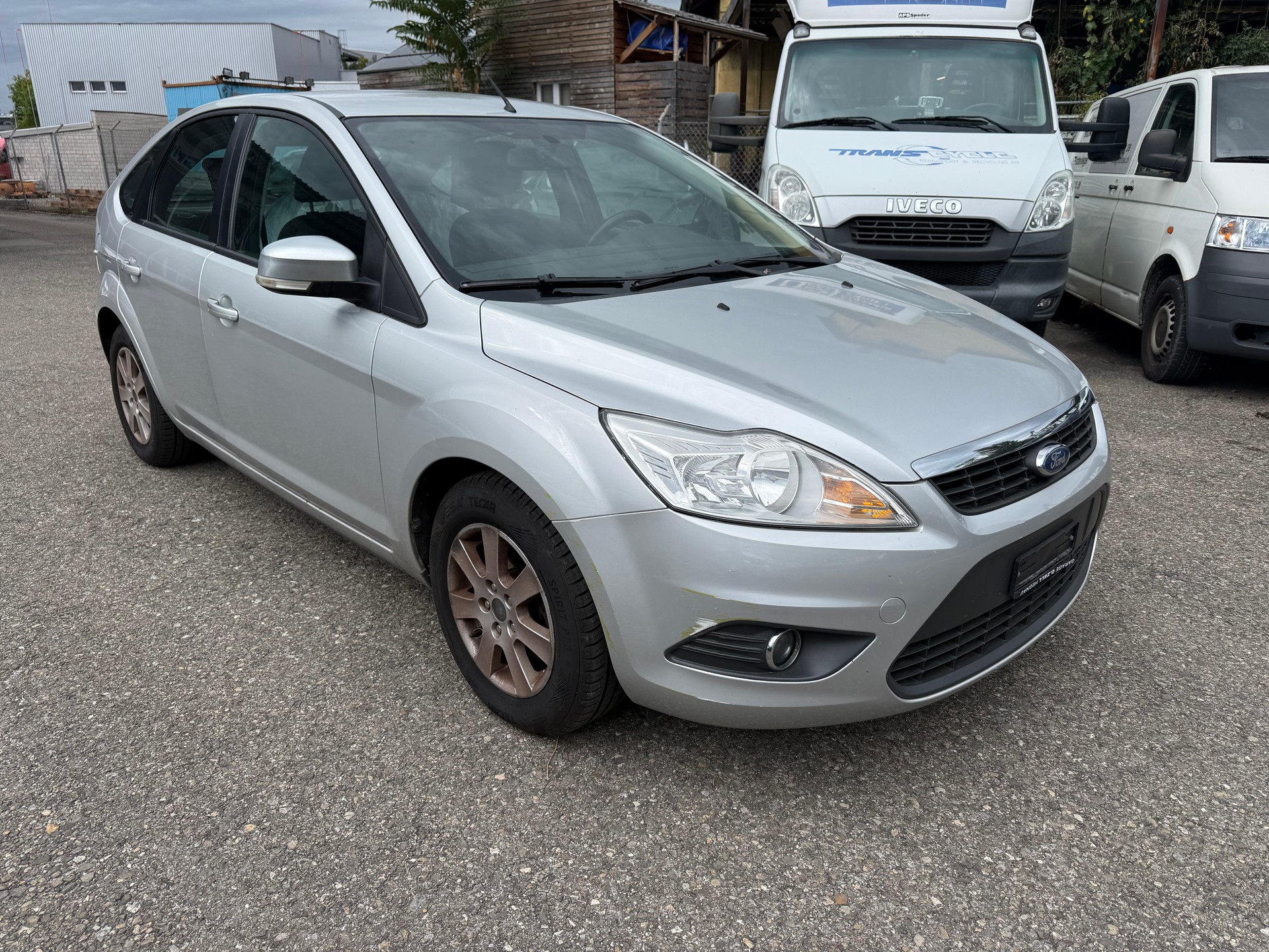 FORD Focus 1.6i VCT Carving-image-2