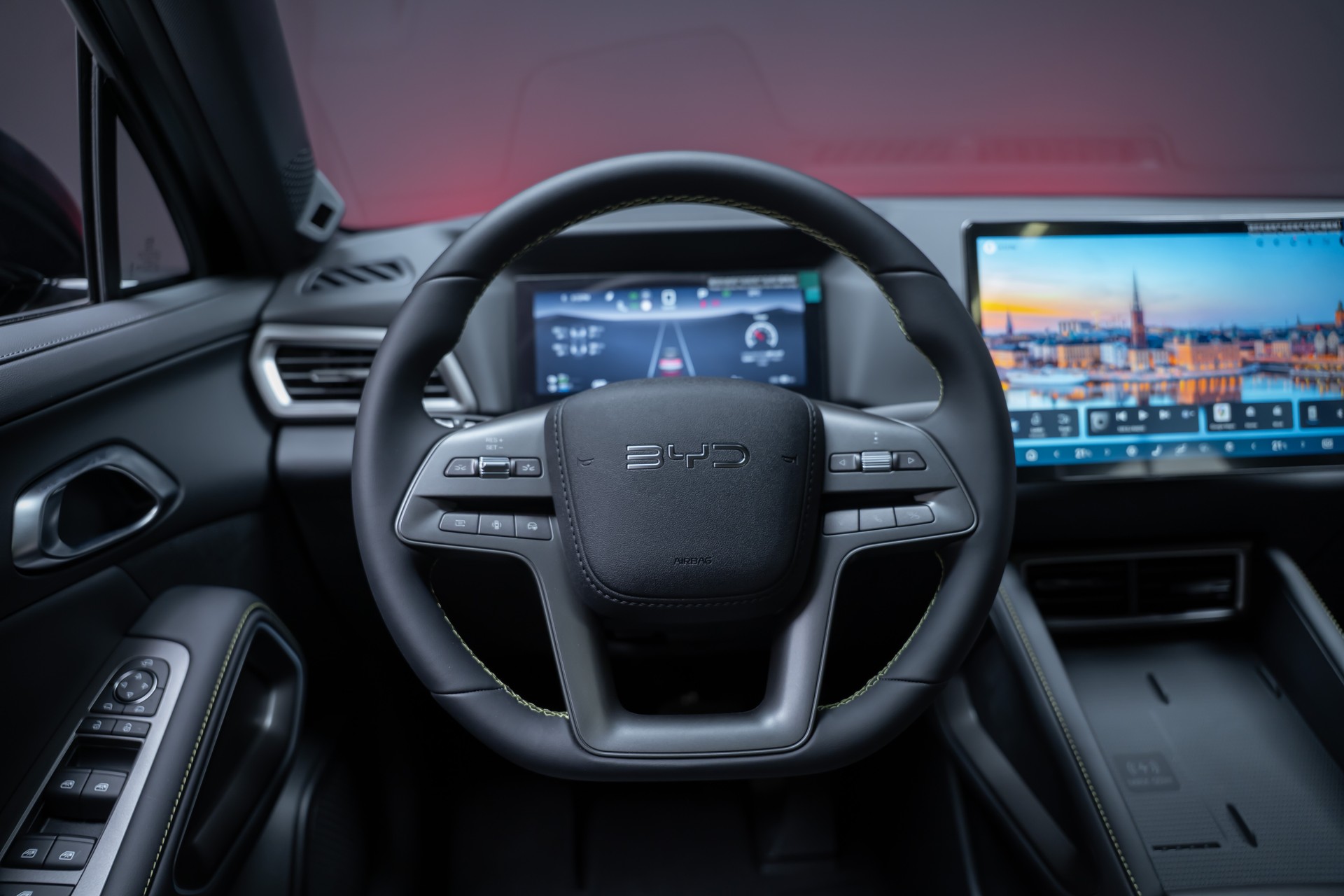 BYD Atto2 64 kWh Comfort / Panoramadach / Leder / 360° Kamera-image-22
