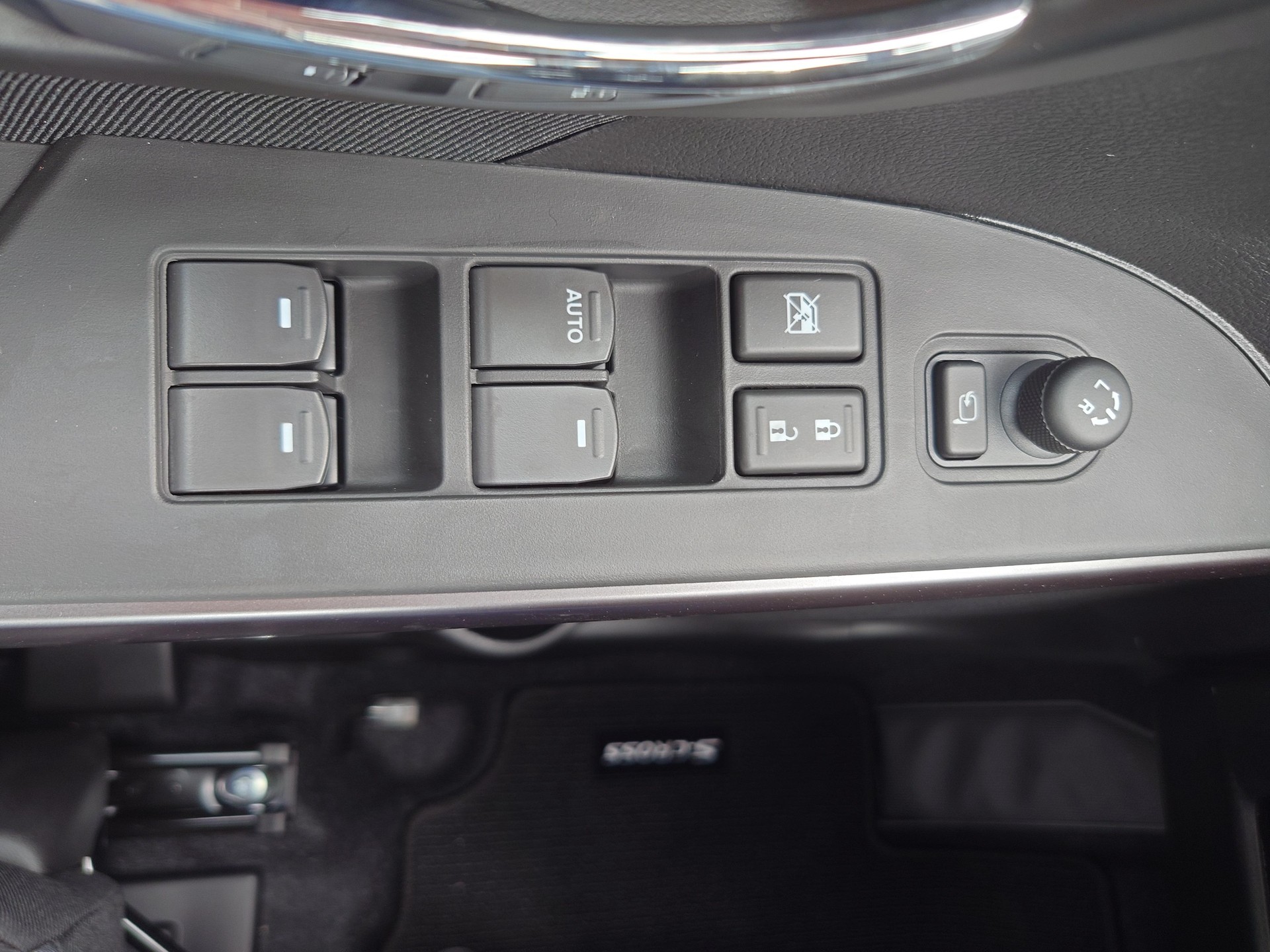 SUZUKI S-Cross 1.4 T Piz Sulai Hybrid 4x4-image-12