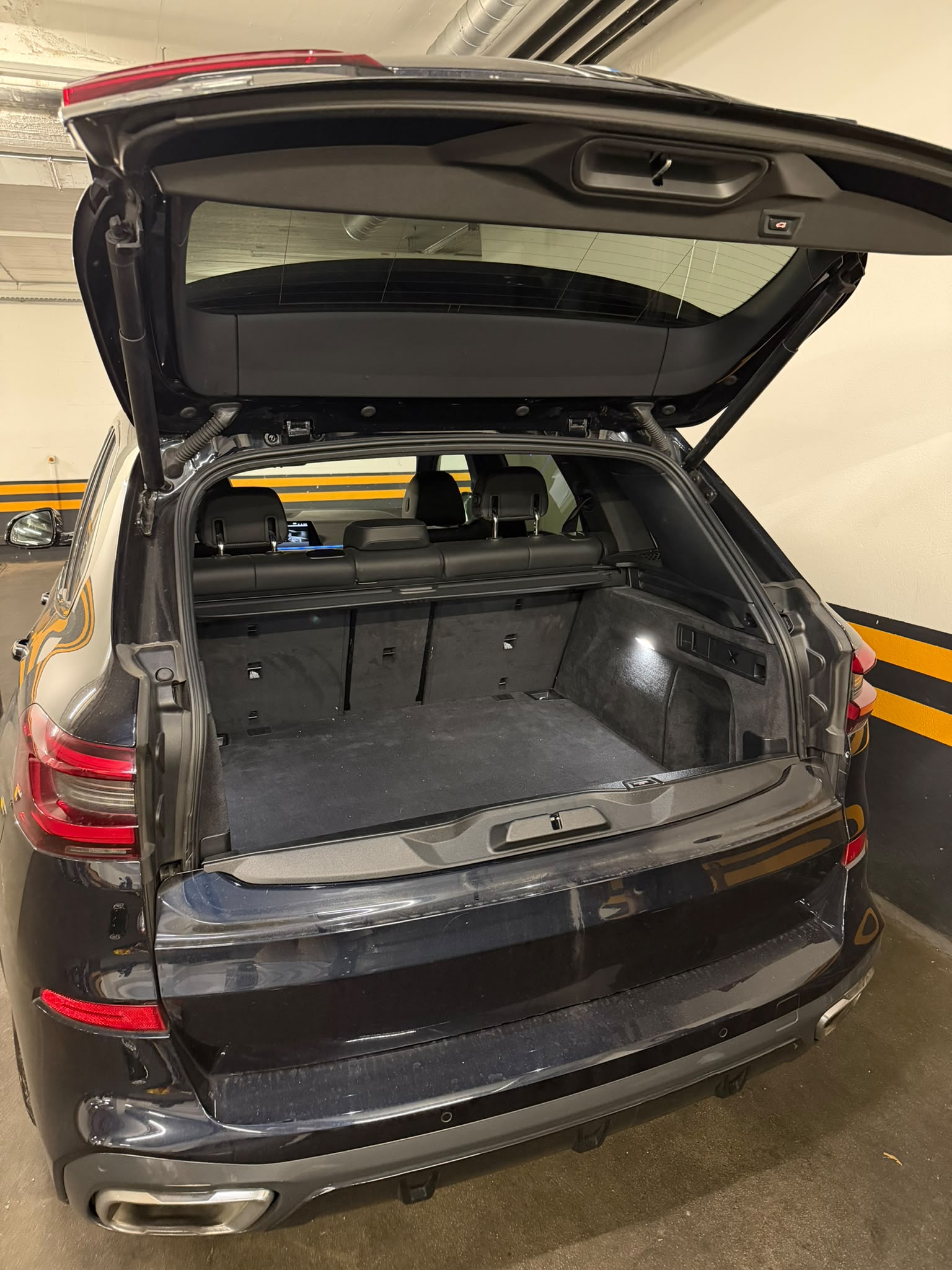 BMW 40d xDrive-image-2