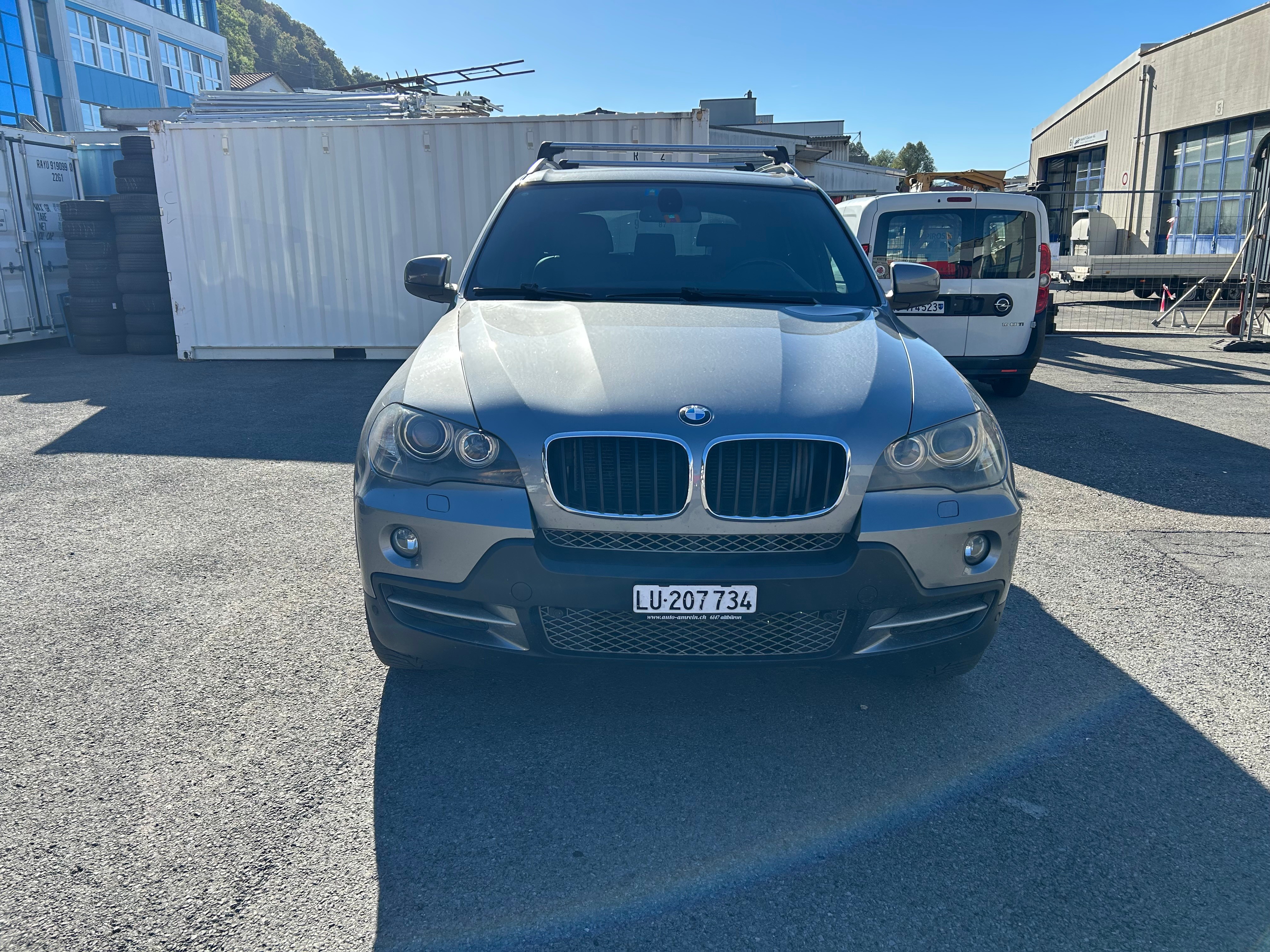 Car photo