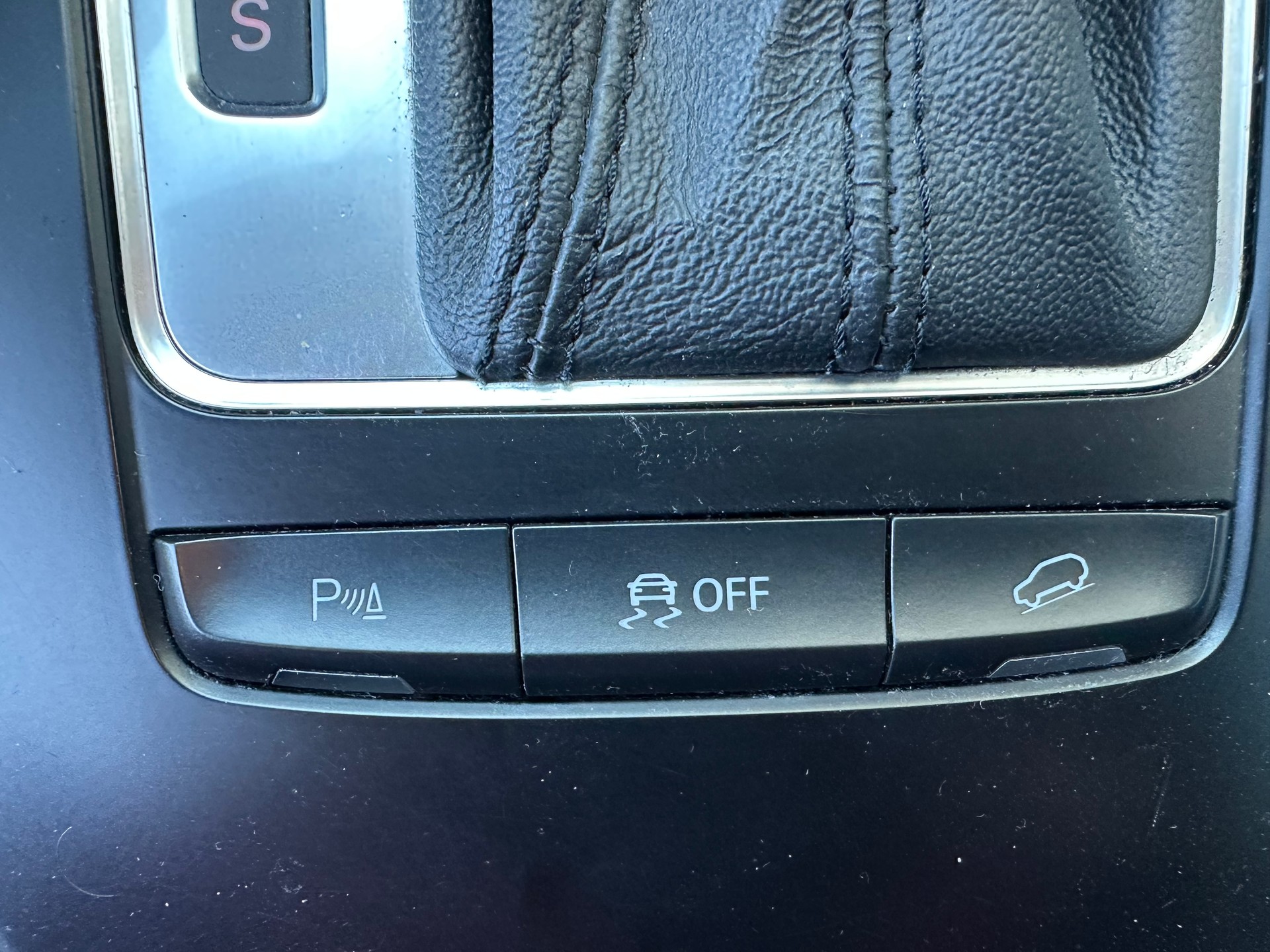 AUDI Q5 2.0 TDI quattro S-tronic-image-9