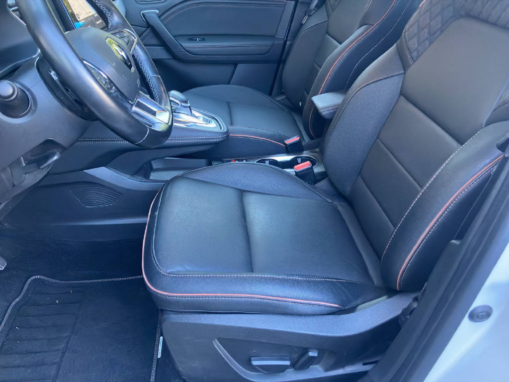 RENAULT Captur 1.3 TCe 140 Initiale EDC-image-10