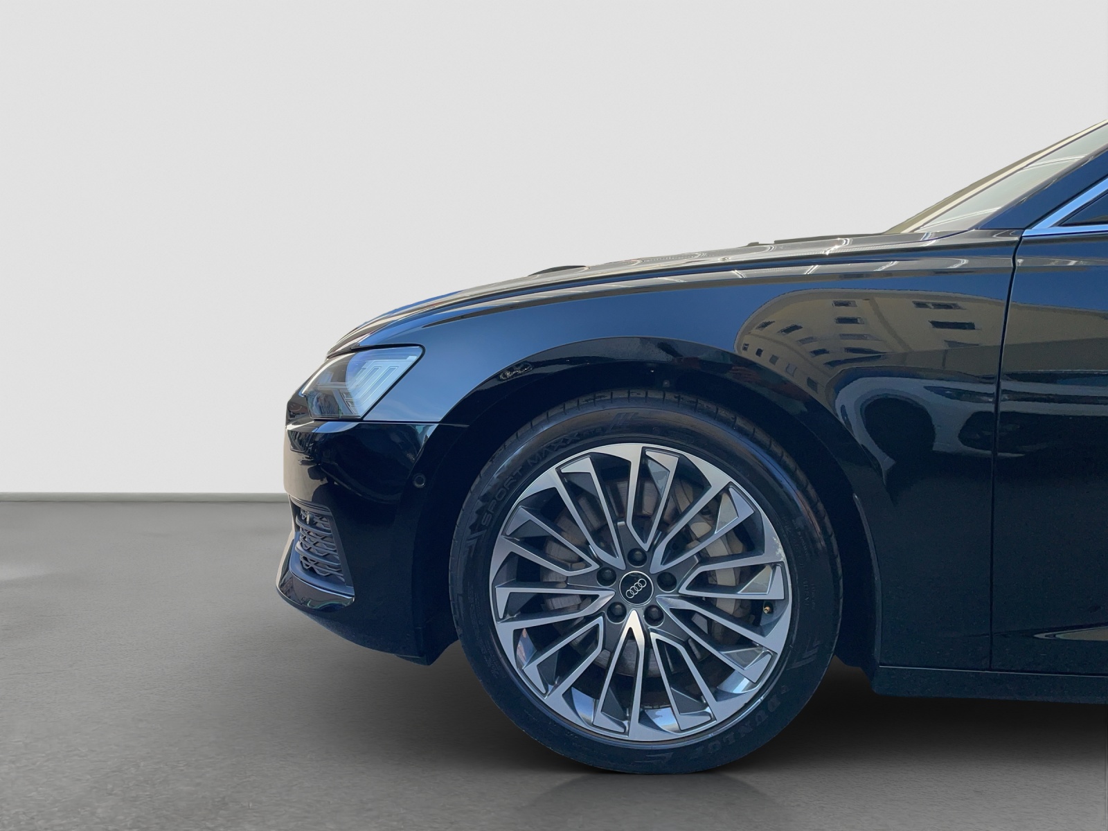 AUDI A6 Avant 50 TFSIe quattro S-tronic-image-4