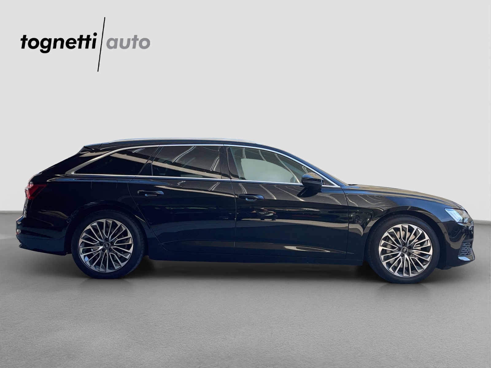 AUDI A6 Avant 50 TFSIe quattro S-tronic-image-2