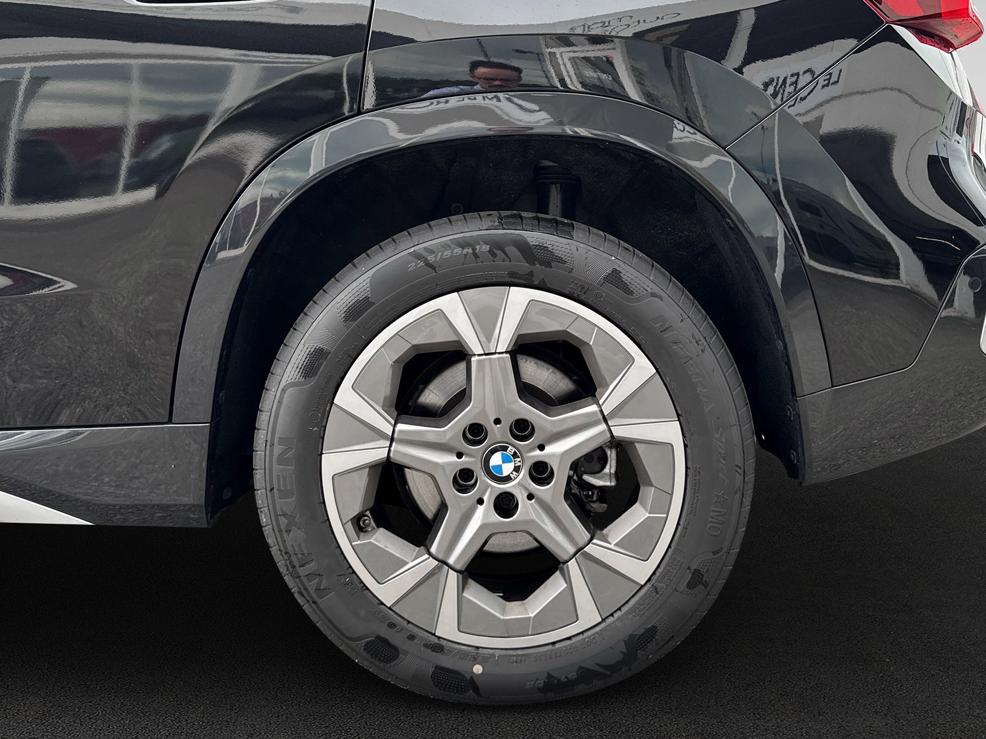BMW X1 xDrive 23d 48V xLine-image-8