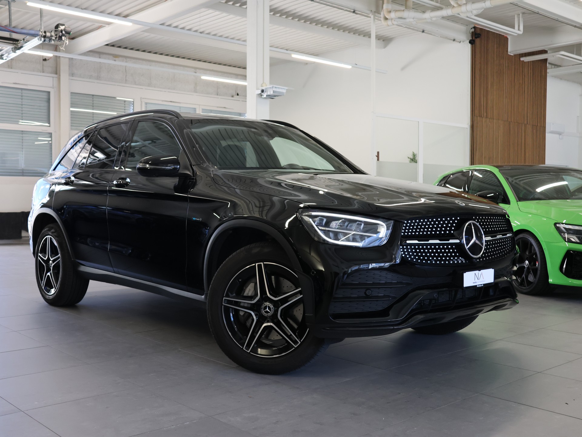 MERCEDES-BENZ GLC 300 de AMG Line 4Matic 9G-Tronic