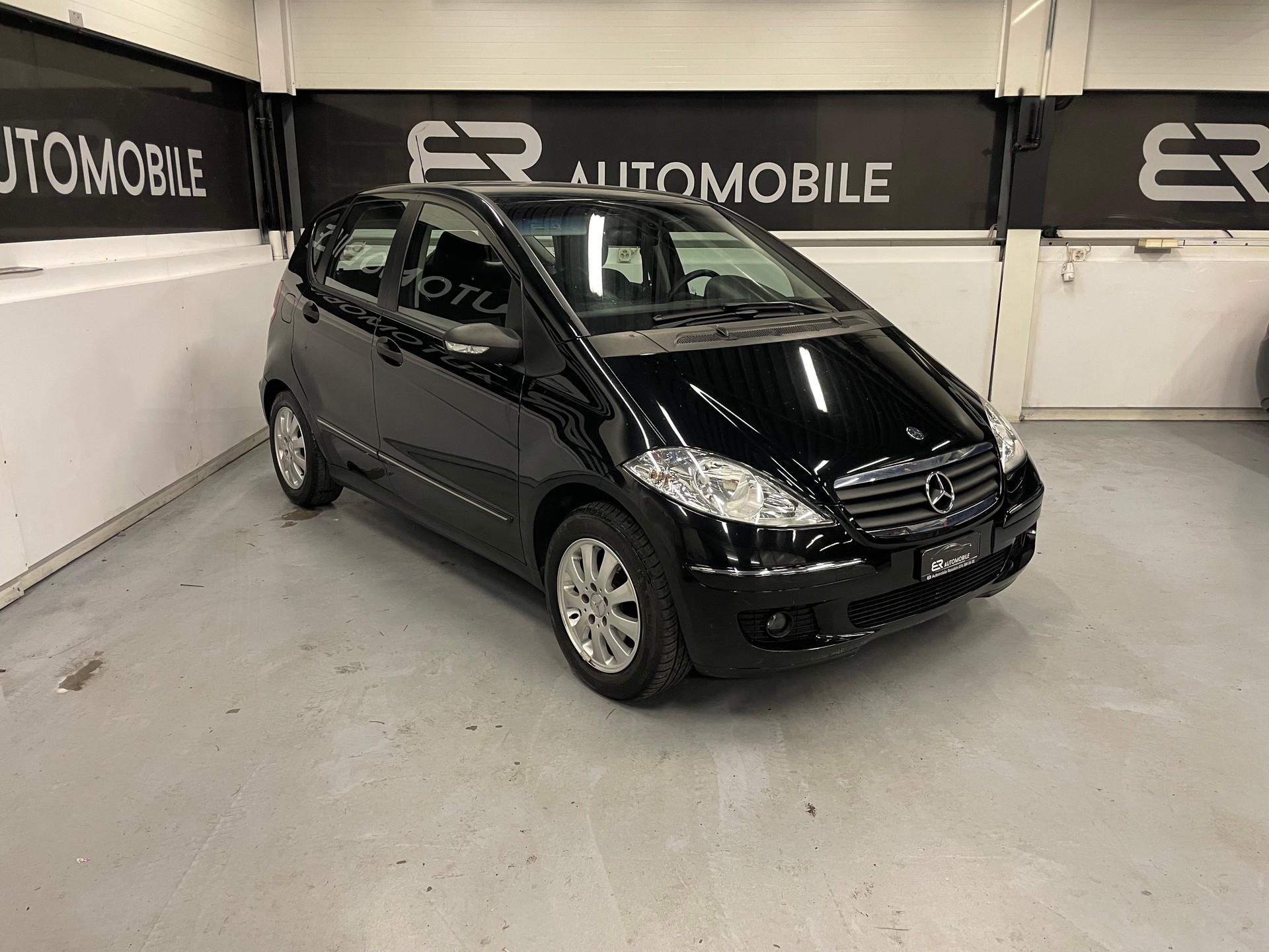 MERCEDES-BENZ A 150 Elégance-image-1