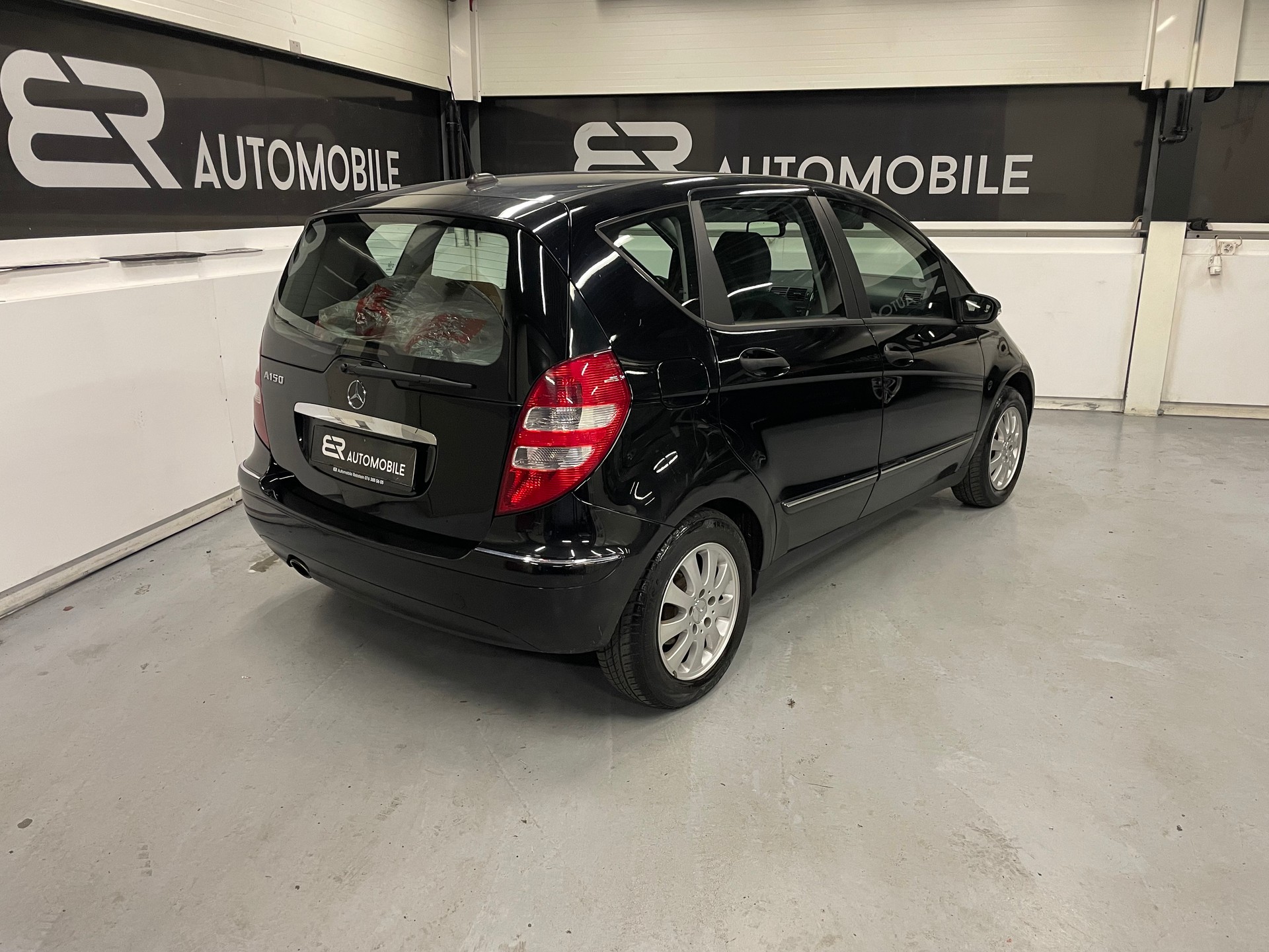 MERCEDES-BENZ A 150 Elégance-image-2