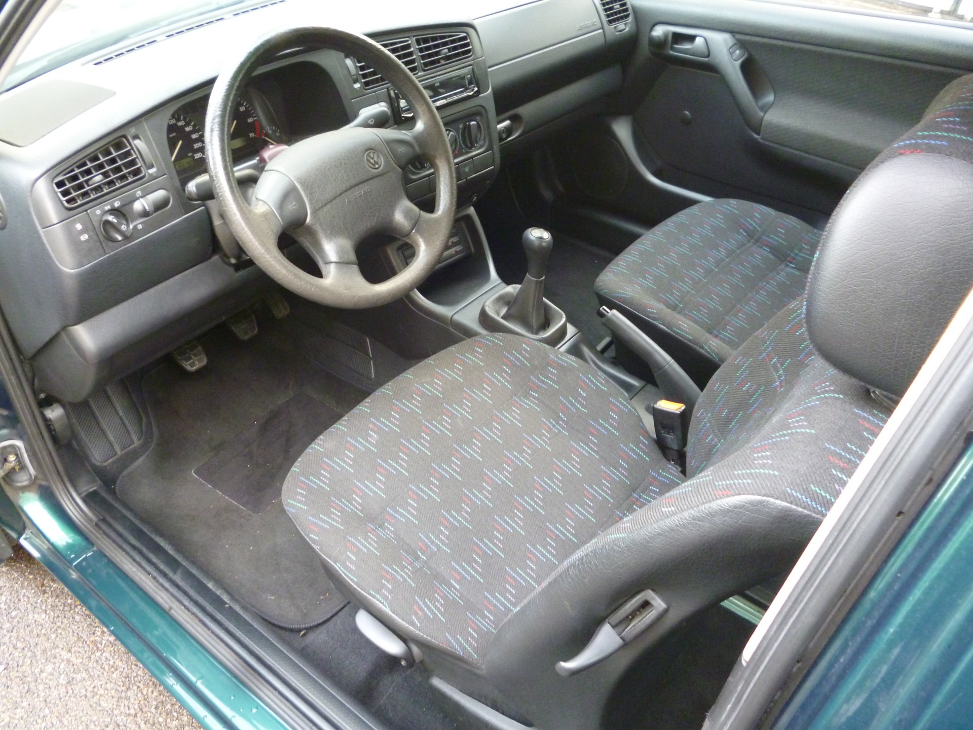 VW 1.8 90 Swiss Line-image-2