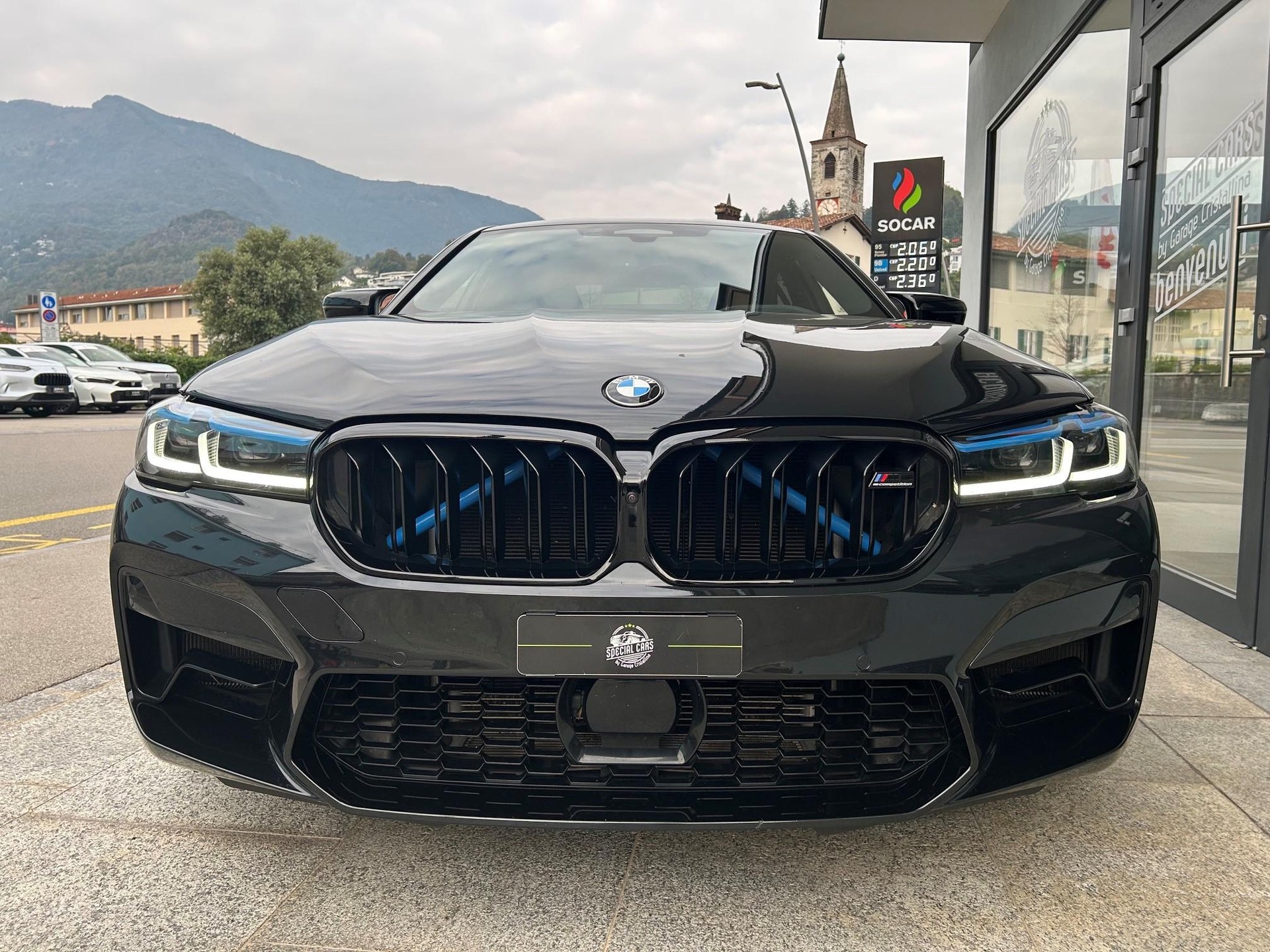 BMW 5er Reihe F90 M5 Competition xDrive-image-11