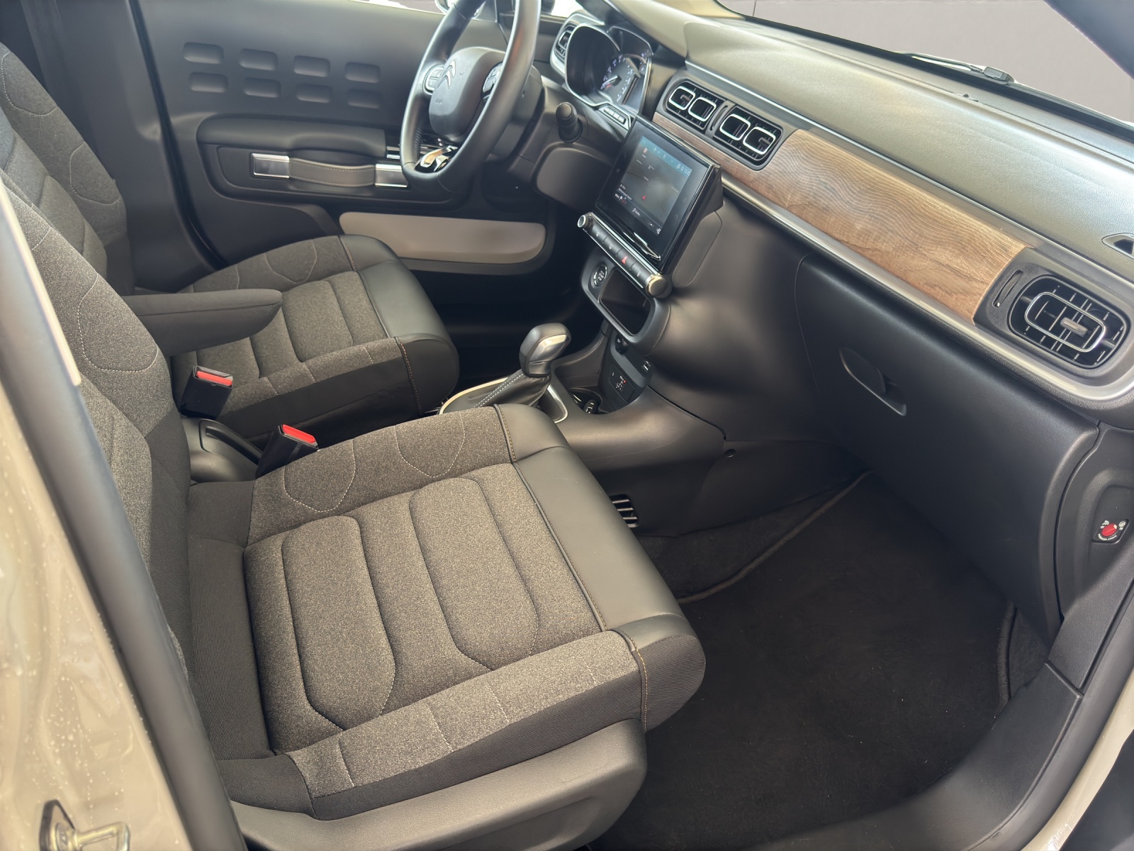 CITROEN C3 1.2 PureTech Swiss Edition+ *Automat*-image-5