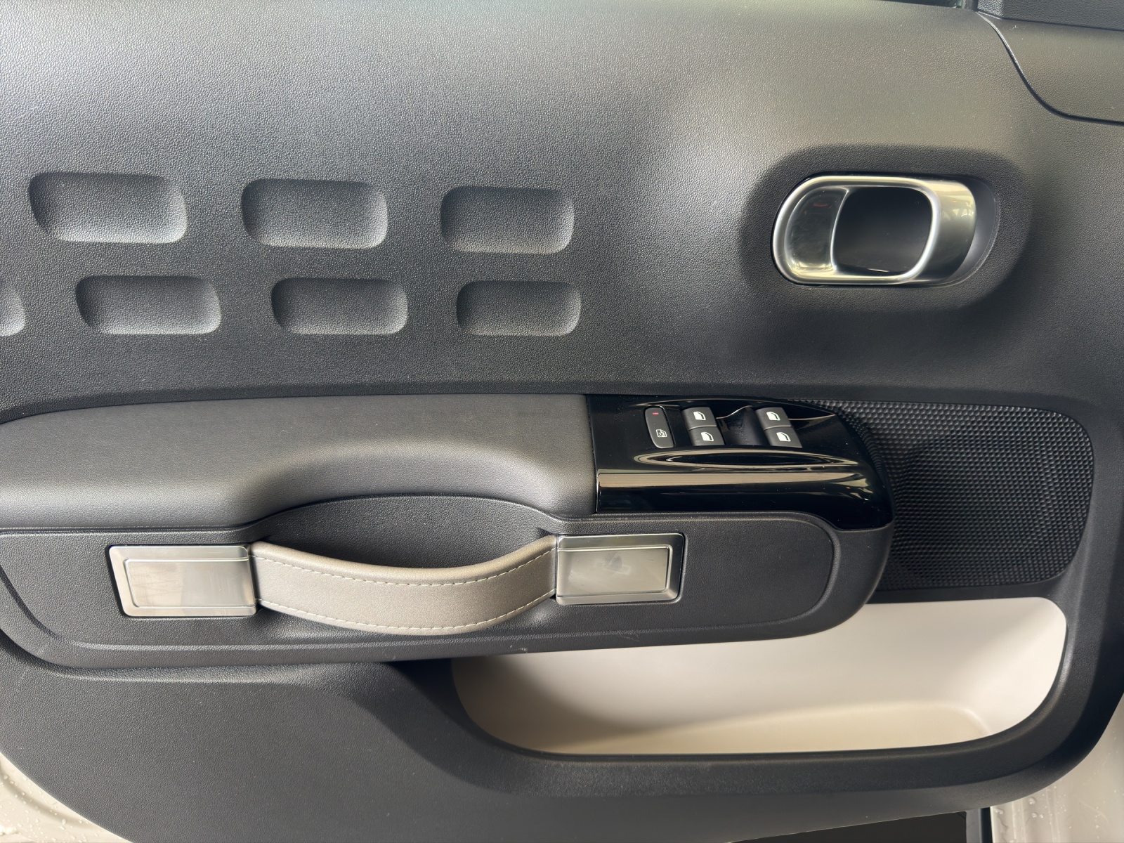 CITROEN C3 1.2 PureTech Swiss Edition+ *Automat*-image-11