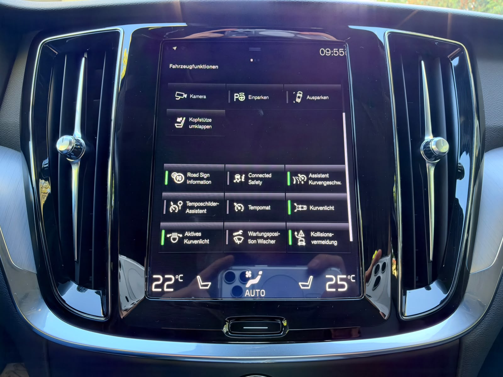 VOLVO V60 T5 Momentum Geartronic-image-21
