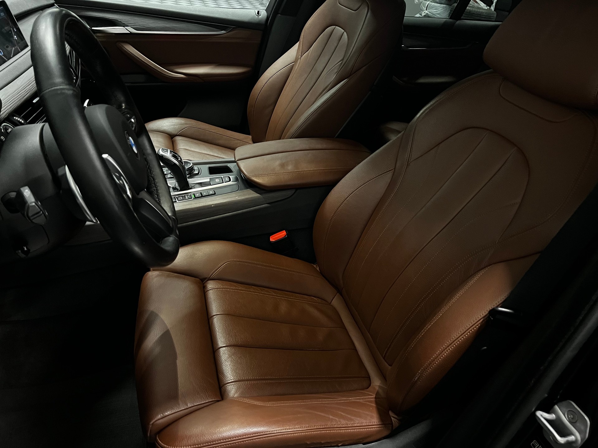 BMW X5 40d xDrive SAG-image-13