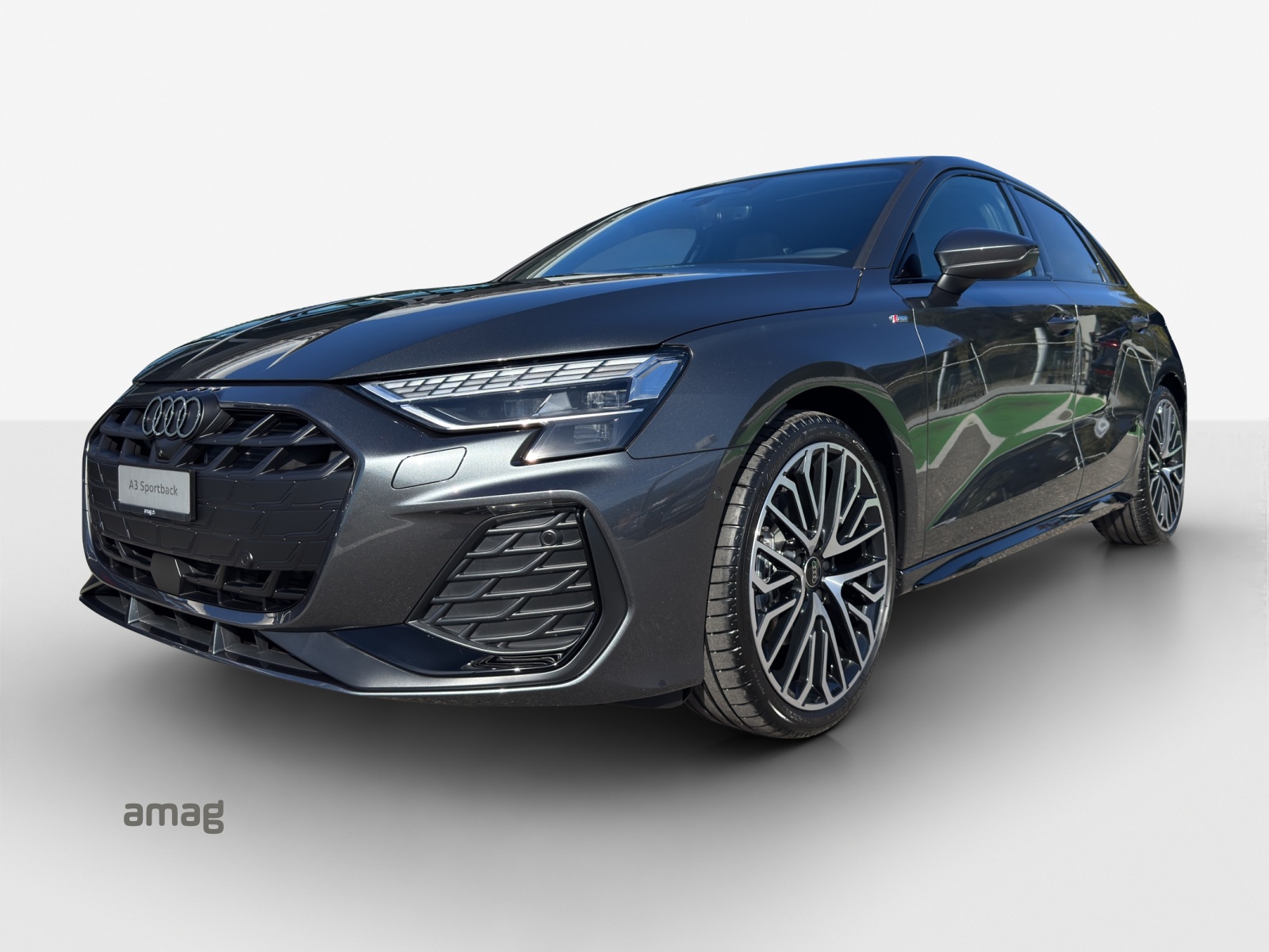 AUDI A3 Sportback TFSI 110 kW S line Attraction S tronic-image-0