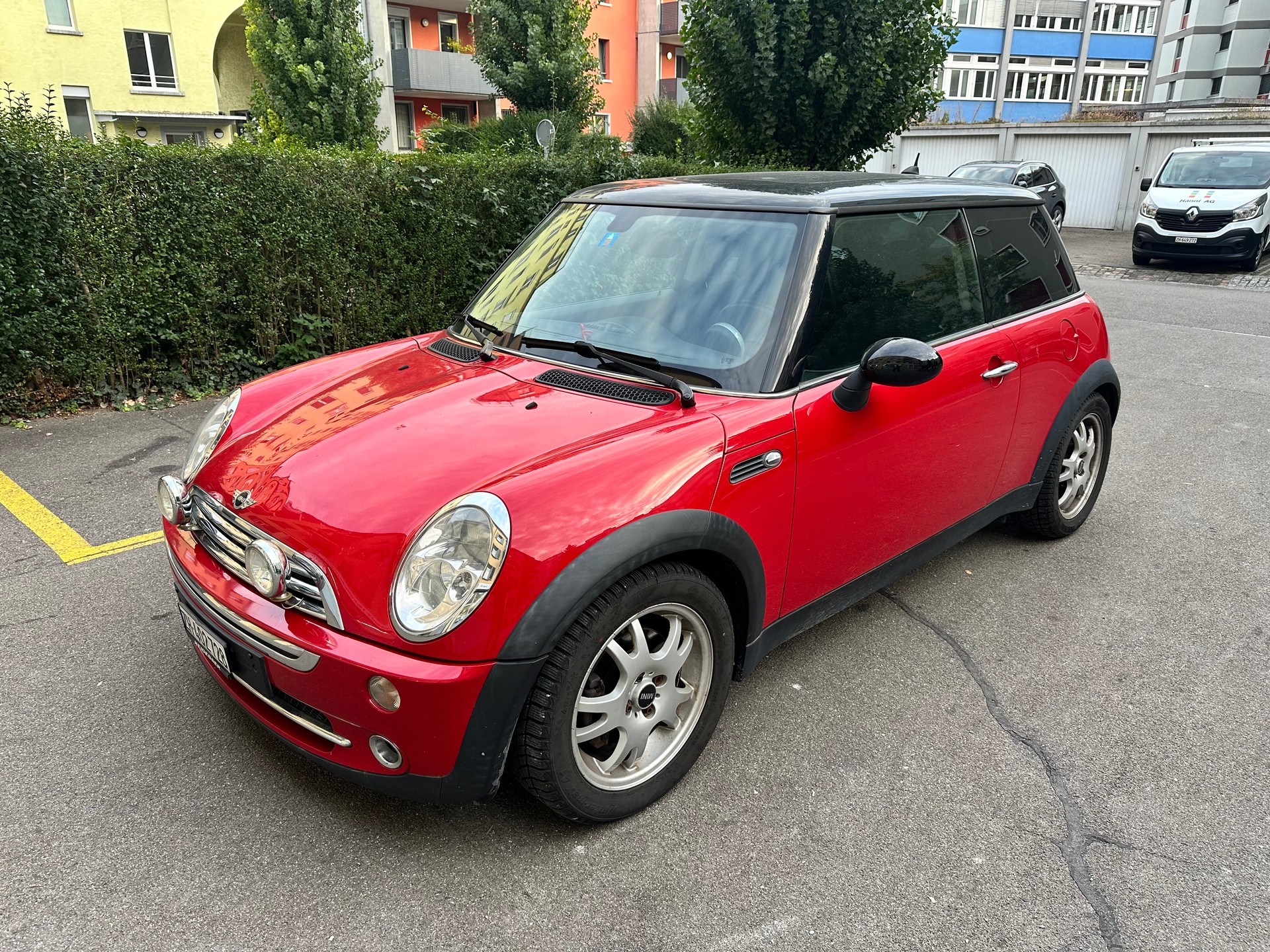 MINI Cooper Cabriolet-image-0