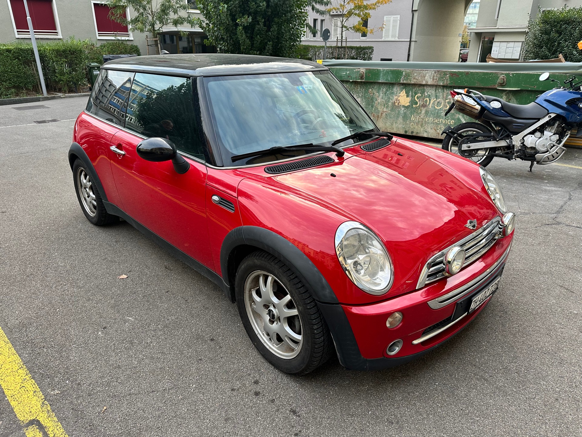 MINI Cooper Cabriolet-image-8