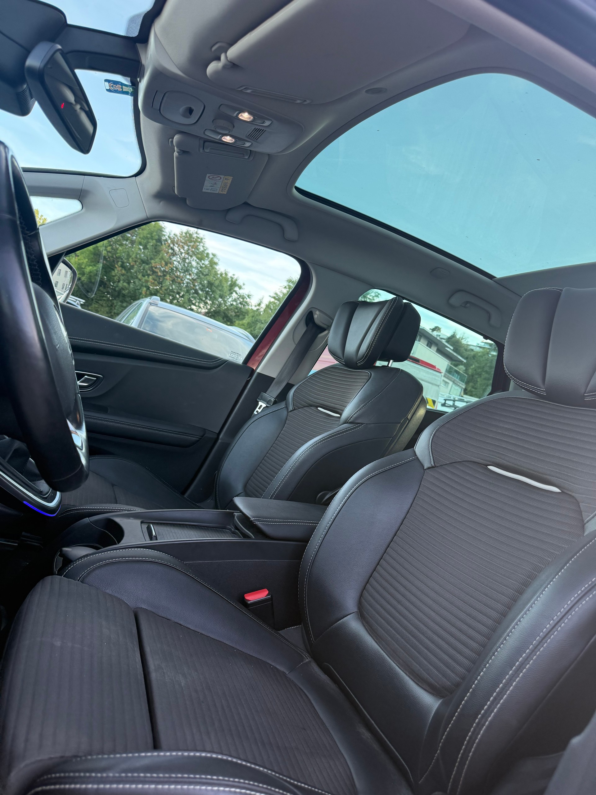 RENAULT SCENIC 1.2 Bose-image-11