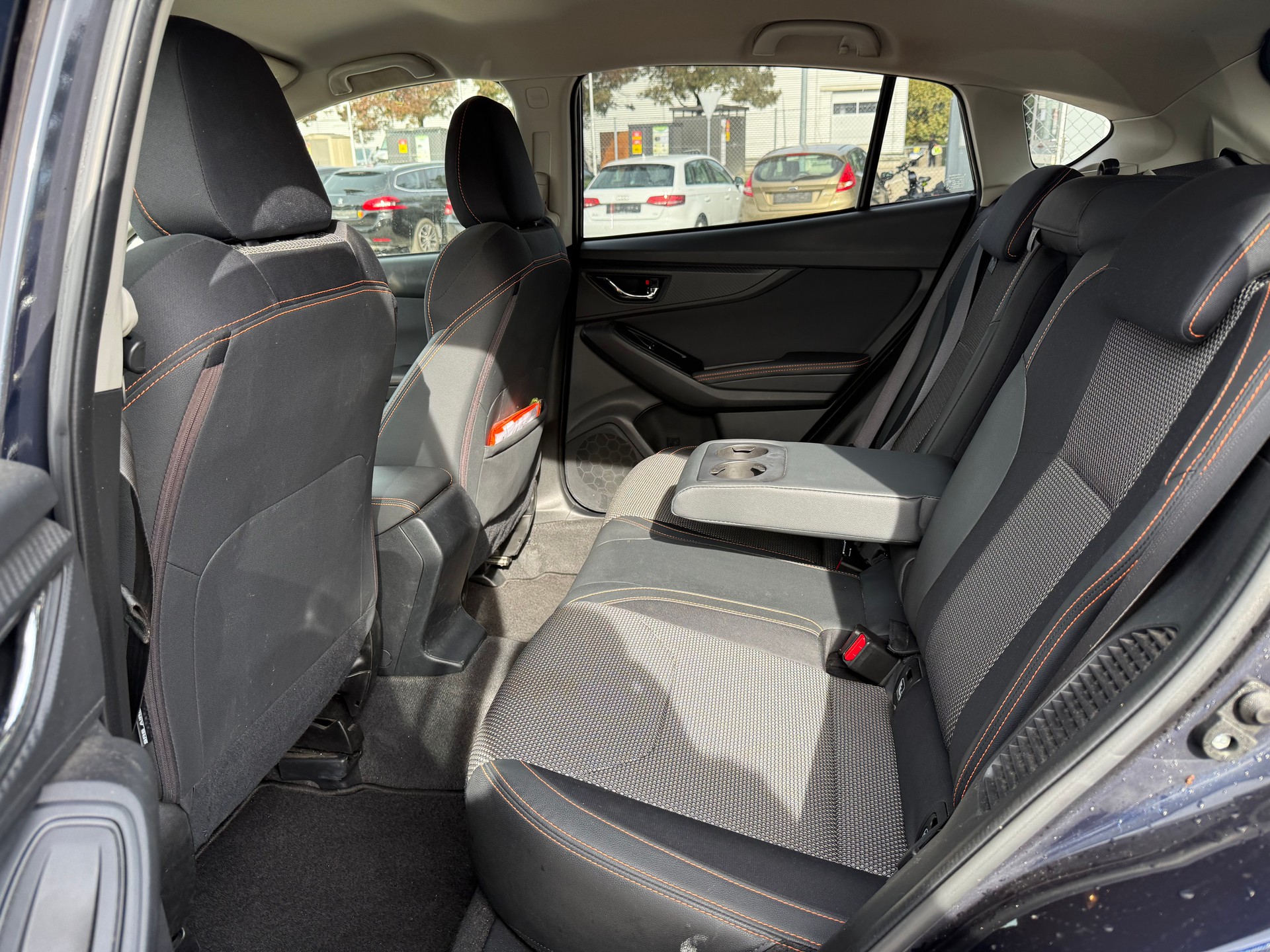 SUBARU XV 2.0 e-Boxer Swiss Plus AWD Lineartronic-image-5