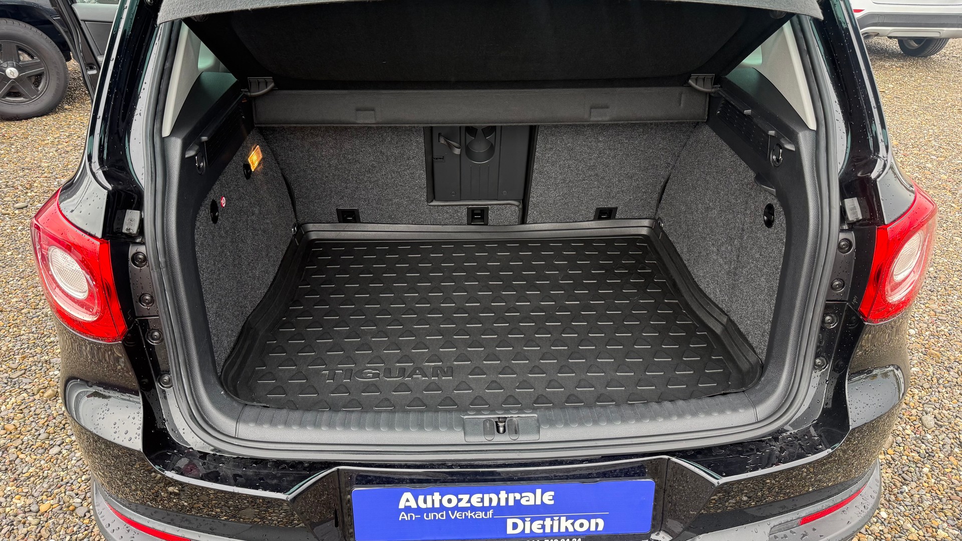 VW Tiguan 2.0 TSI Sport&Style Tiptronic-image-10