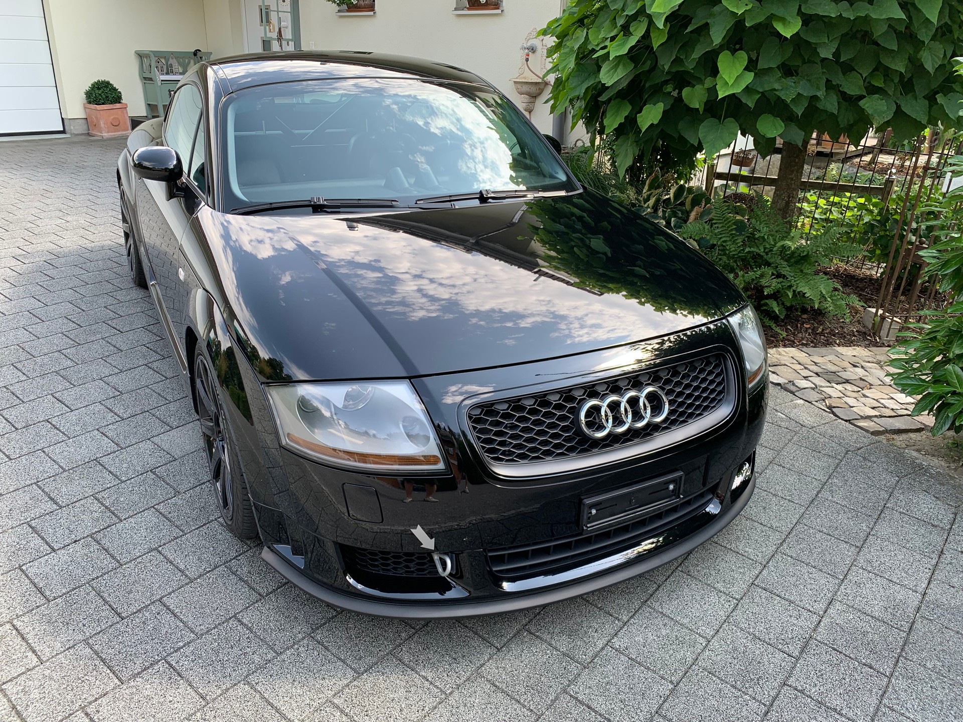 AUDI TT Coupé 1.8T urbo Quattro 8N-image-1