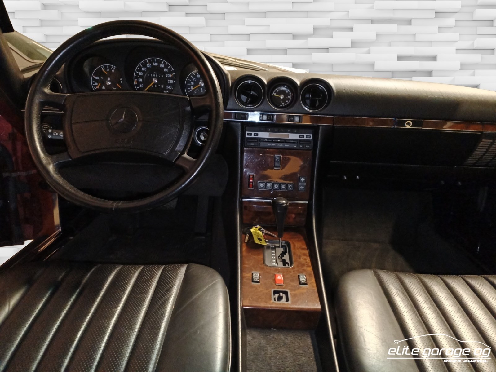 MERCEDES-BENZ 560 SL Automatic-image-8