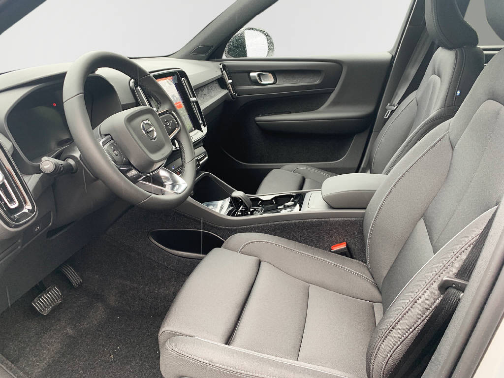 VOLVO XC40 E60 Core-image-6