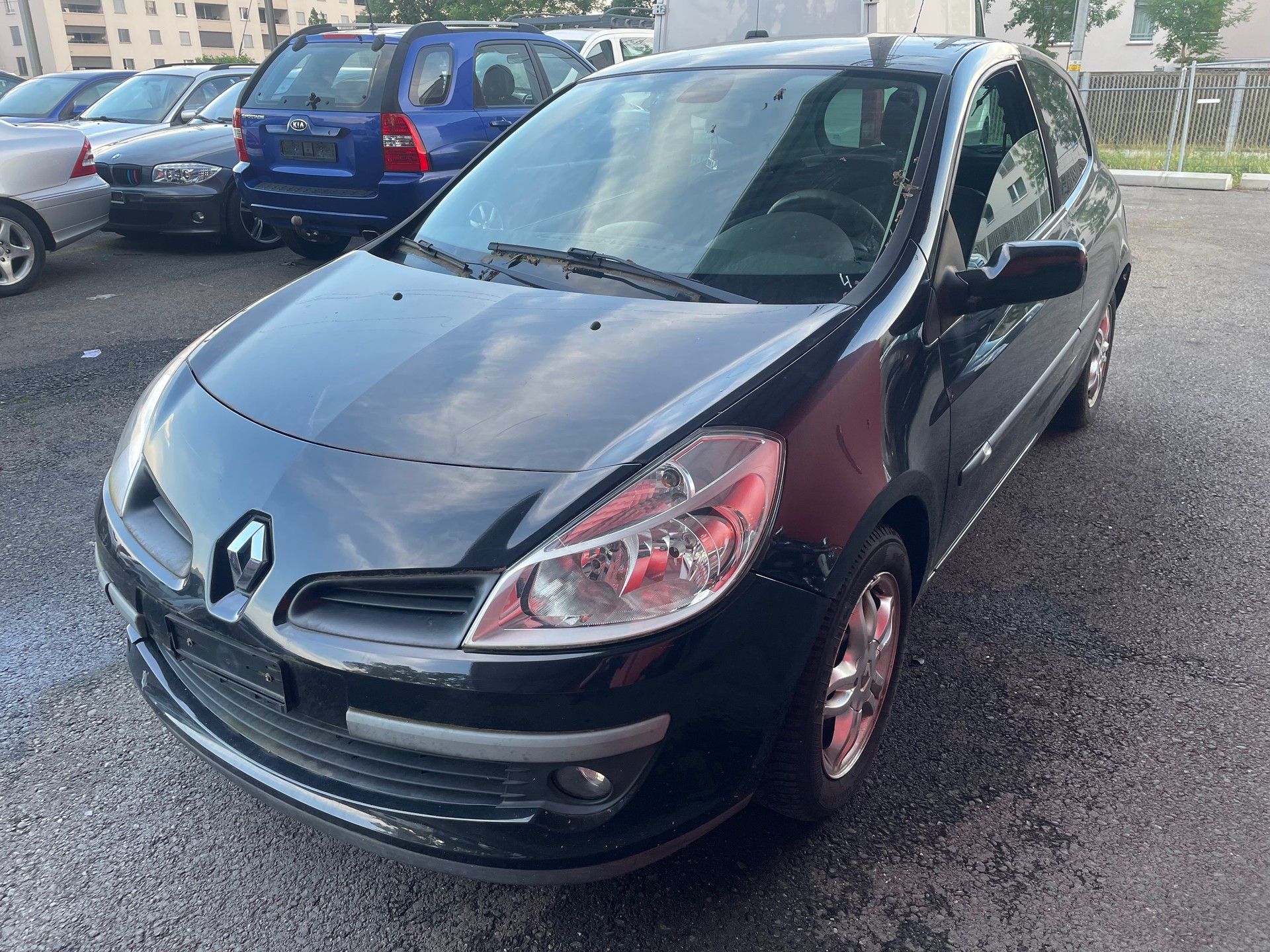 RENAULT Clio 1.6 16V Privilège-image-1