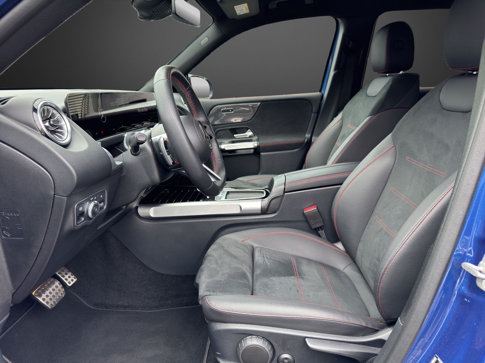 MERCEDES-BENZ GLB 220 4Matic 8G-Tronic-image-9
