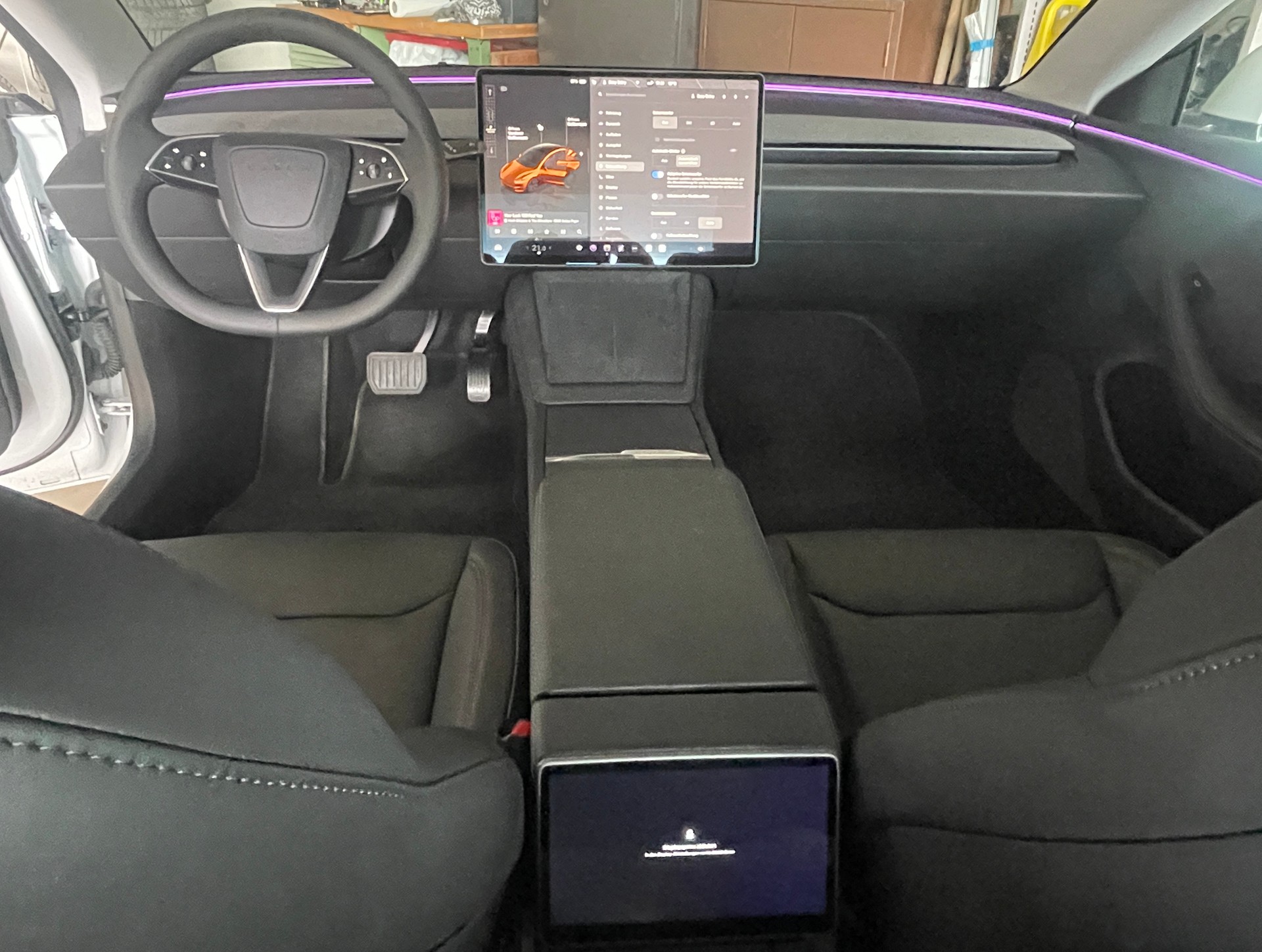 TESLA Model 3 Long Range Dual Motor AWD mit Blinker- und Wählhebel & 4Winterräder-image-5