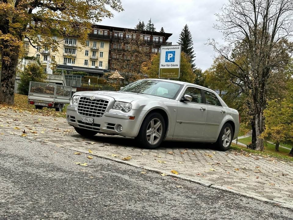 CHRYSLER 300C 3.5 V6 - 2010-image-0