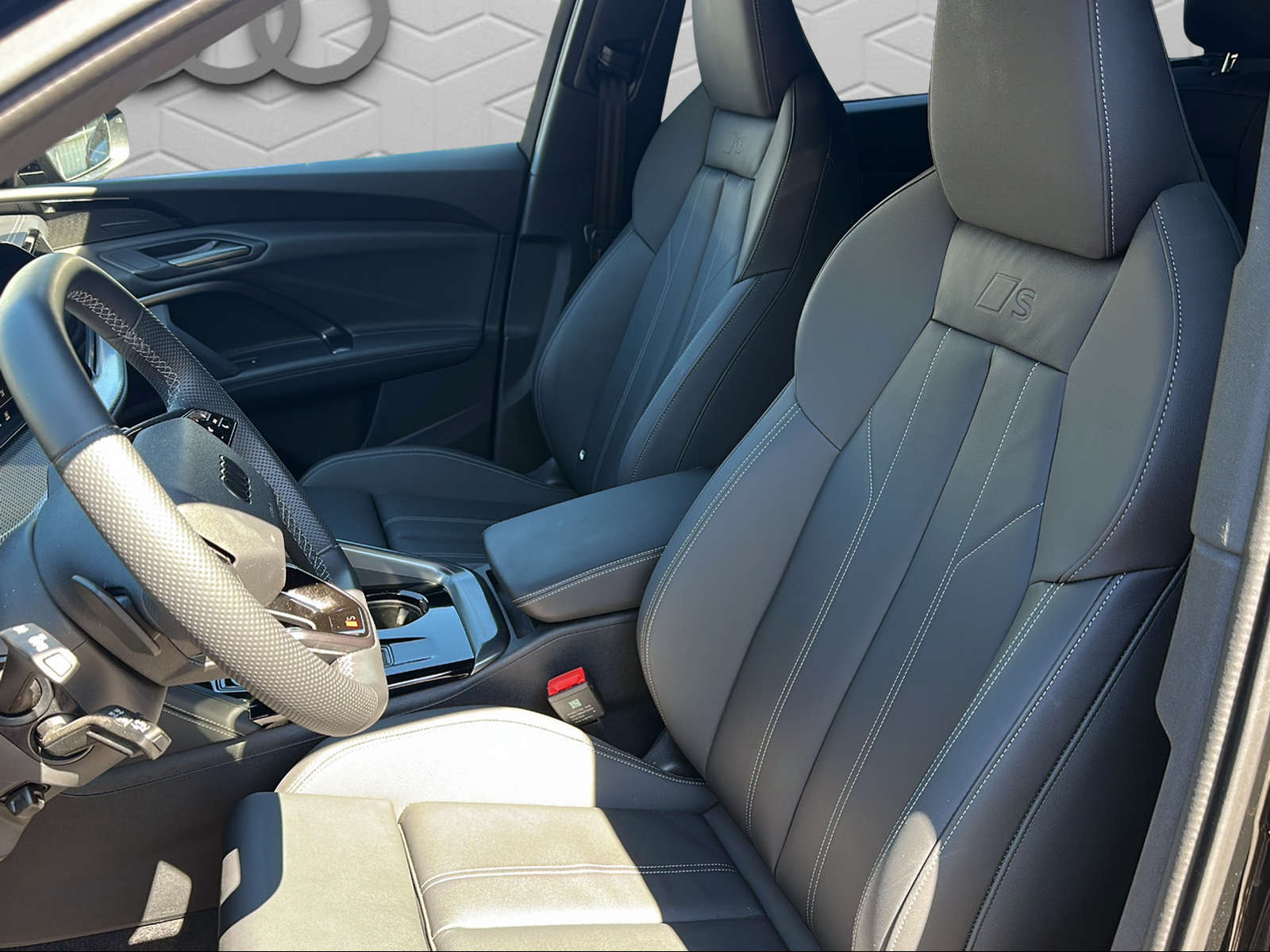 AUDI Q5 TDI quattro 150 kW S-tronic-image-7