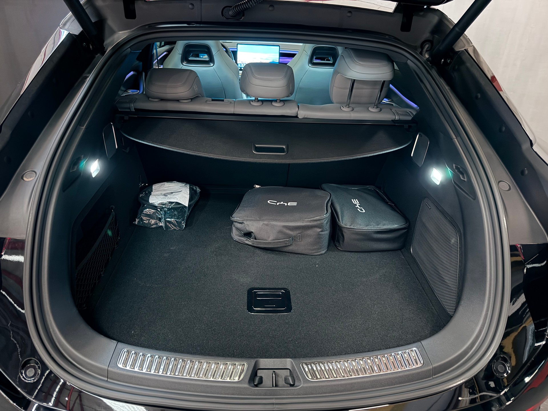 BYD Sealion 7 91,3 kWh Excellence AWD-image-10