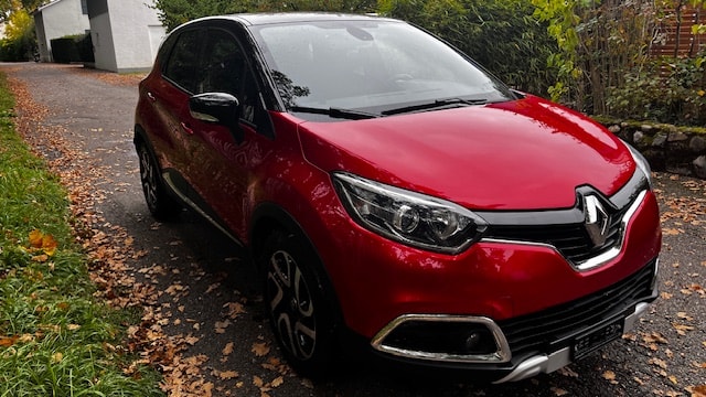 RENAULT Captur 1.2 T 16V Outdoor-image-1
