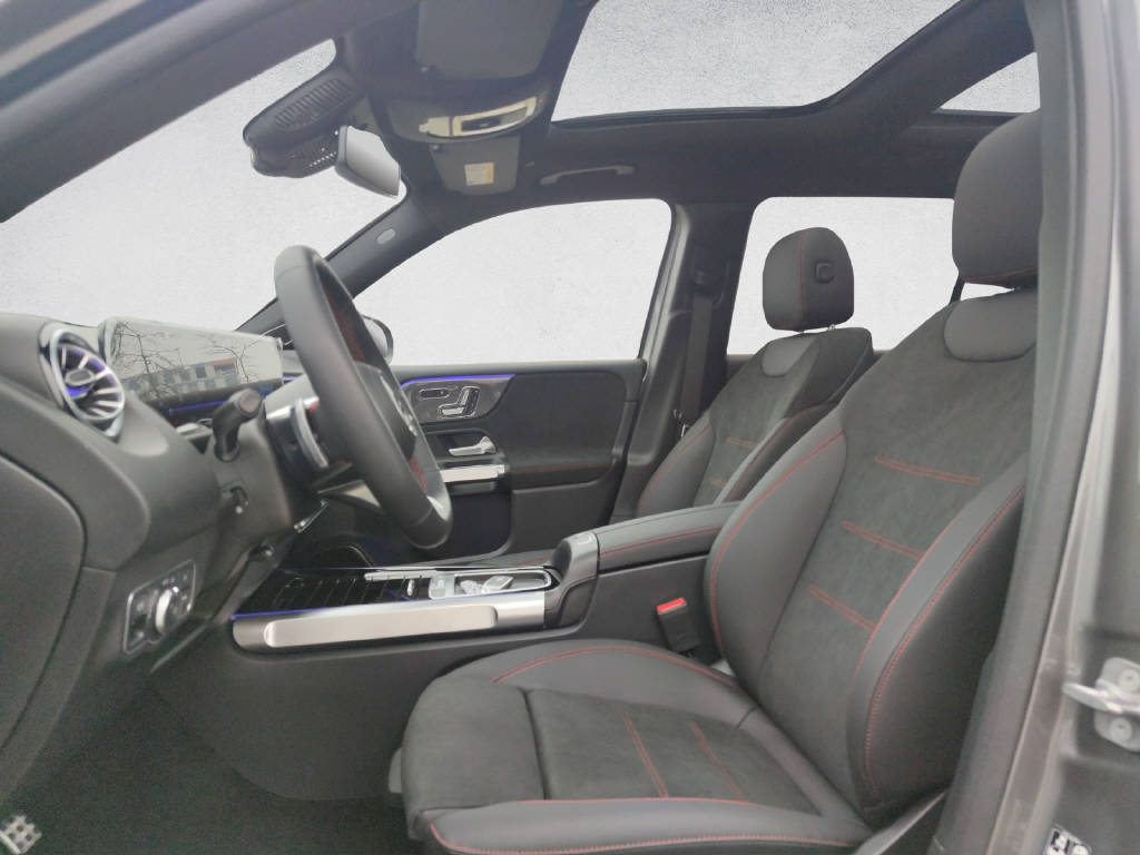 MERCEDES-BENZ GLB 220 d AMG Line 4Matic-image-10