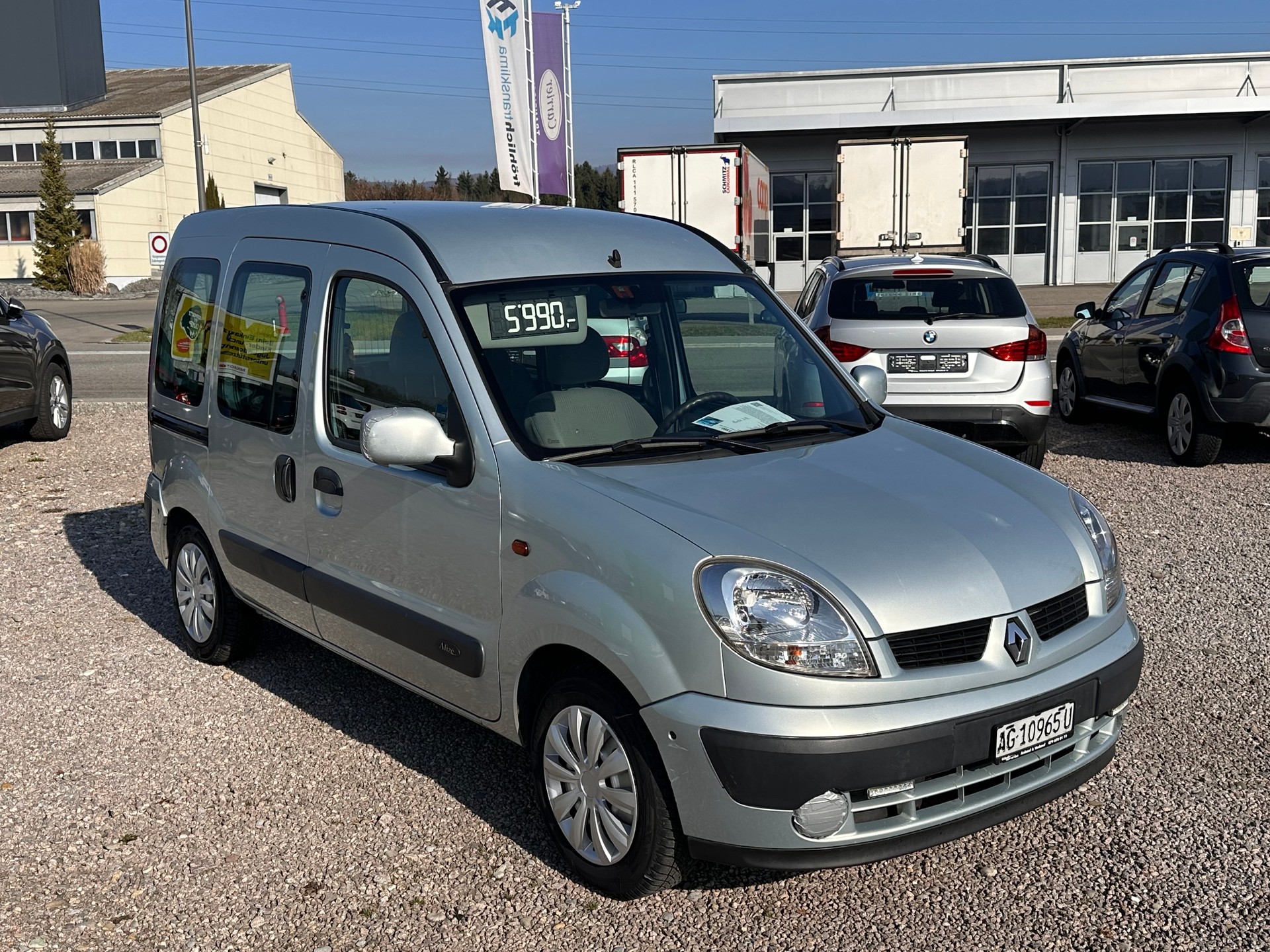 RENAULT Kangoo 1.6 16V Alizé Automatic-image-12