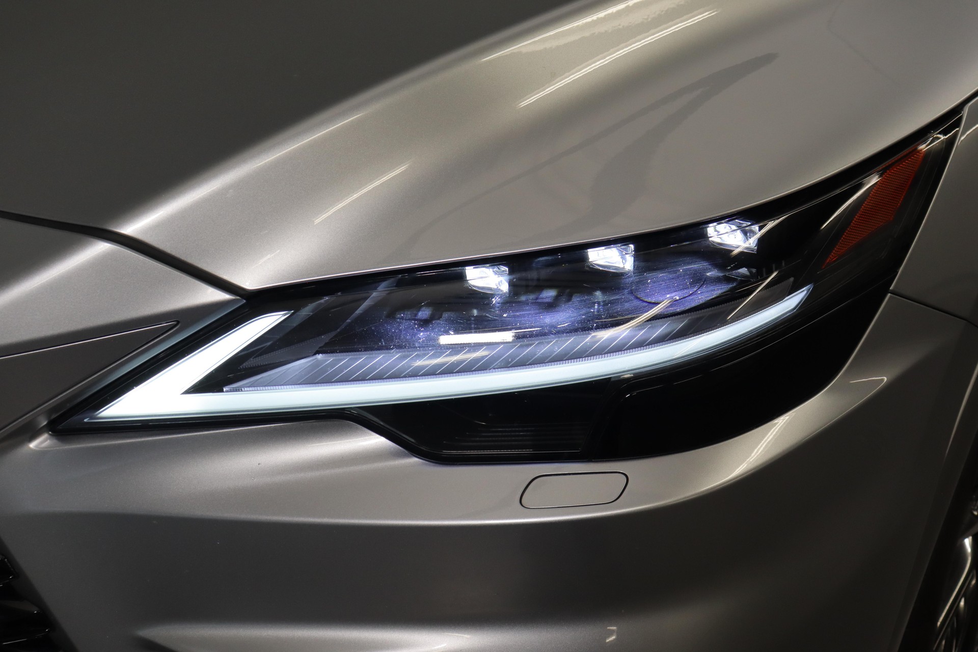 LEXUS RX 350h F-Line-image-15
