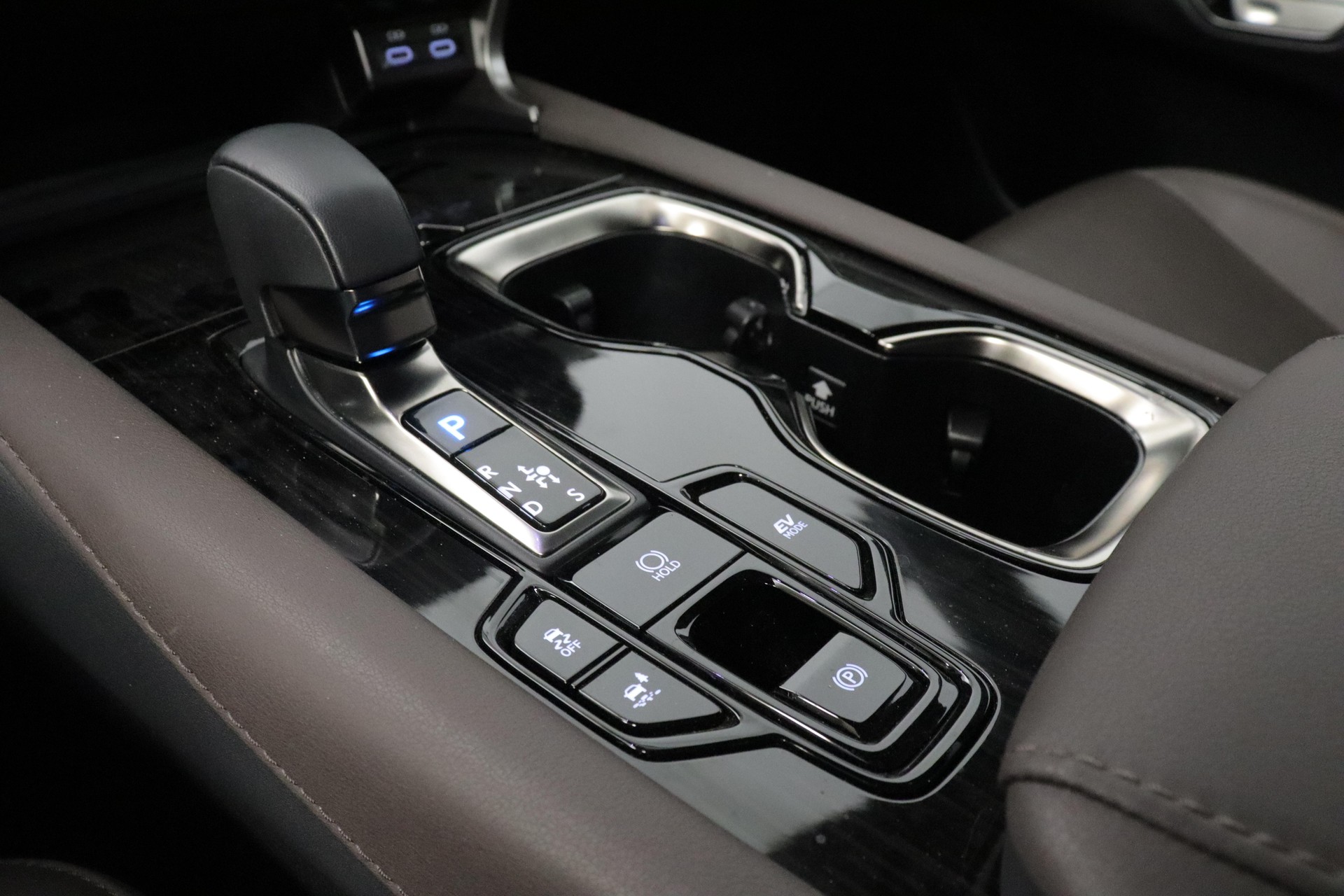 LEXUS RX 350h F-Line-image-14