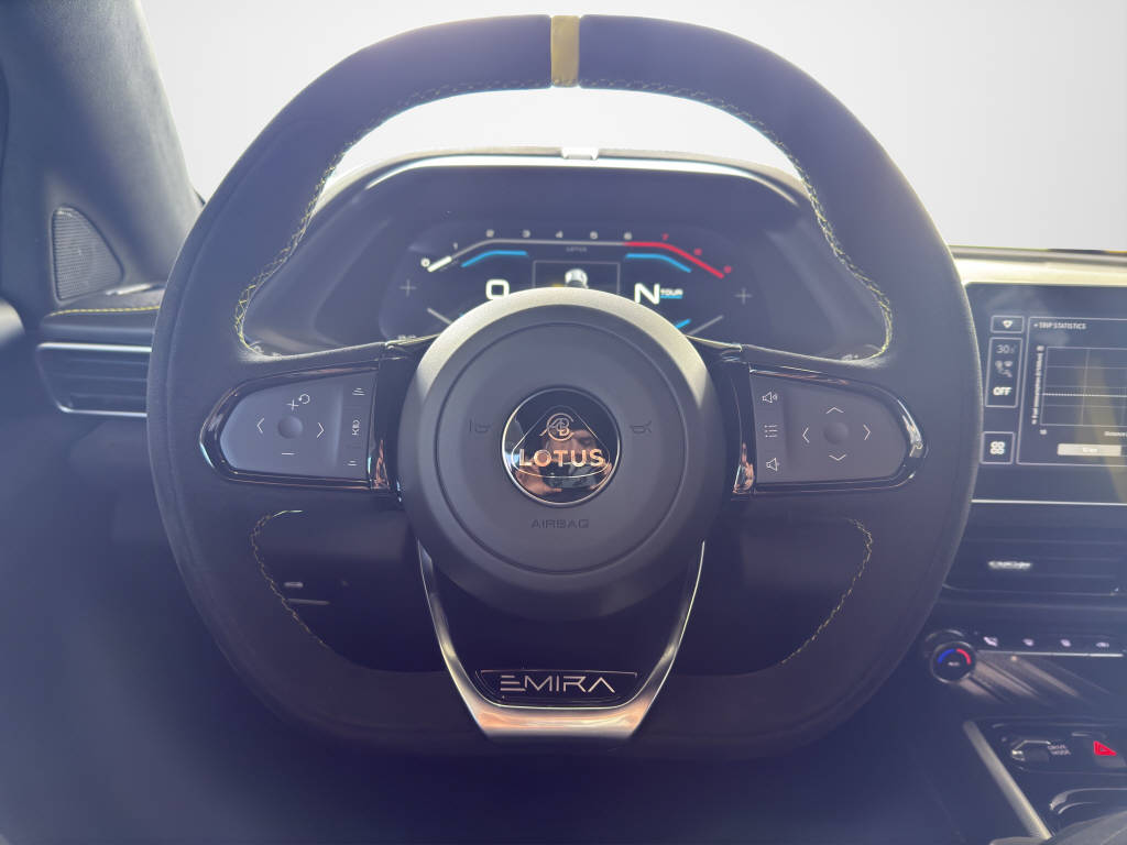 LOTUS Emira V6 SE-image-8