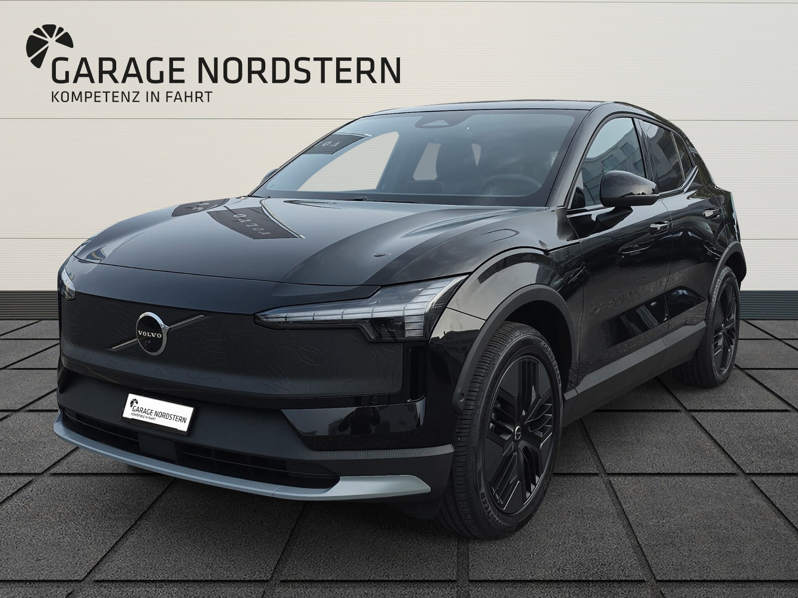 VOLVO EX30 CC E60 Twin Performance AWD-image-0