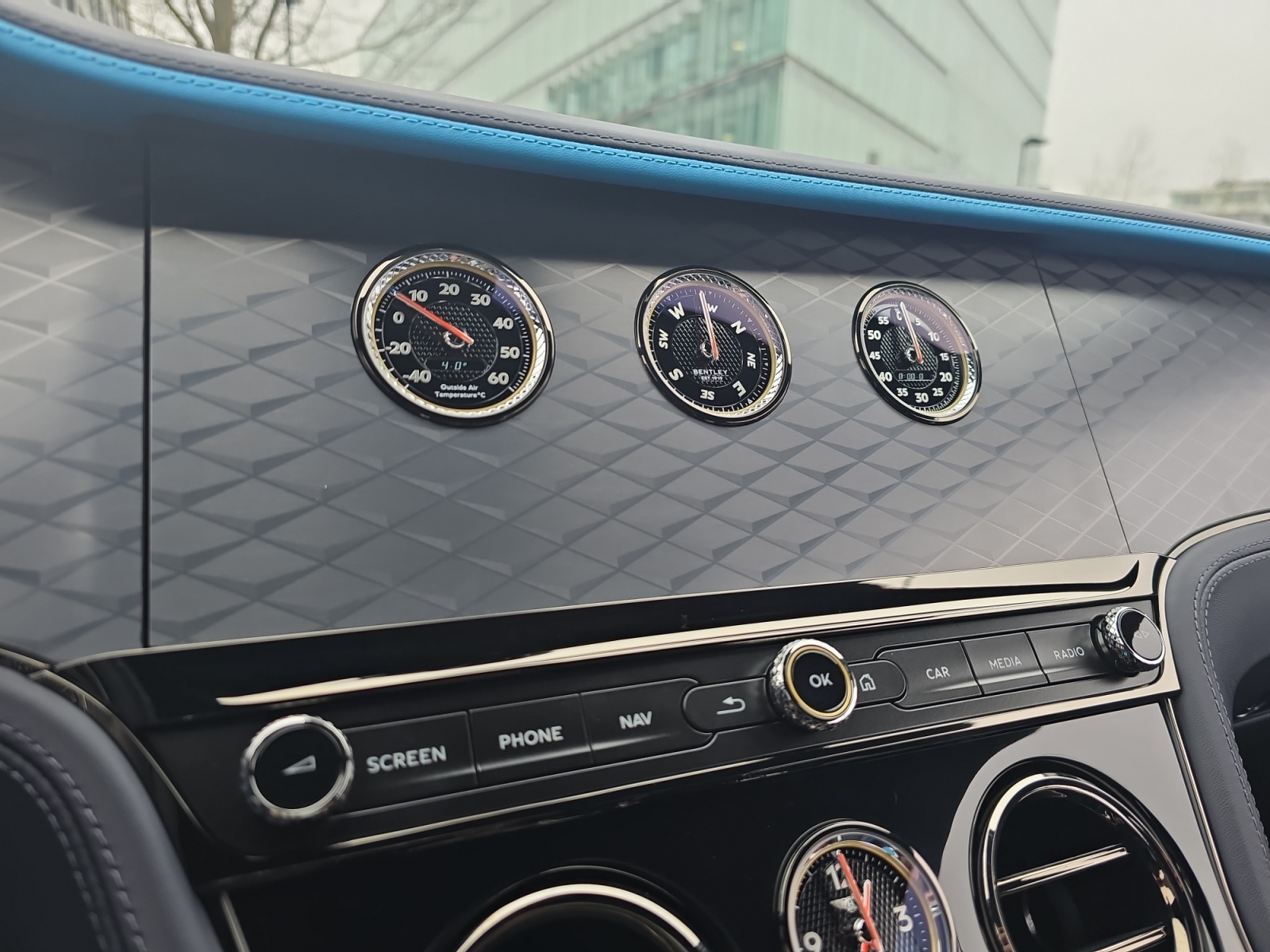 BENTLEY Continental GT 4.0 V8 PHEV 782 PS Speed/ 1.9% Leasing möglich-image-9