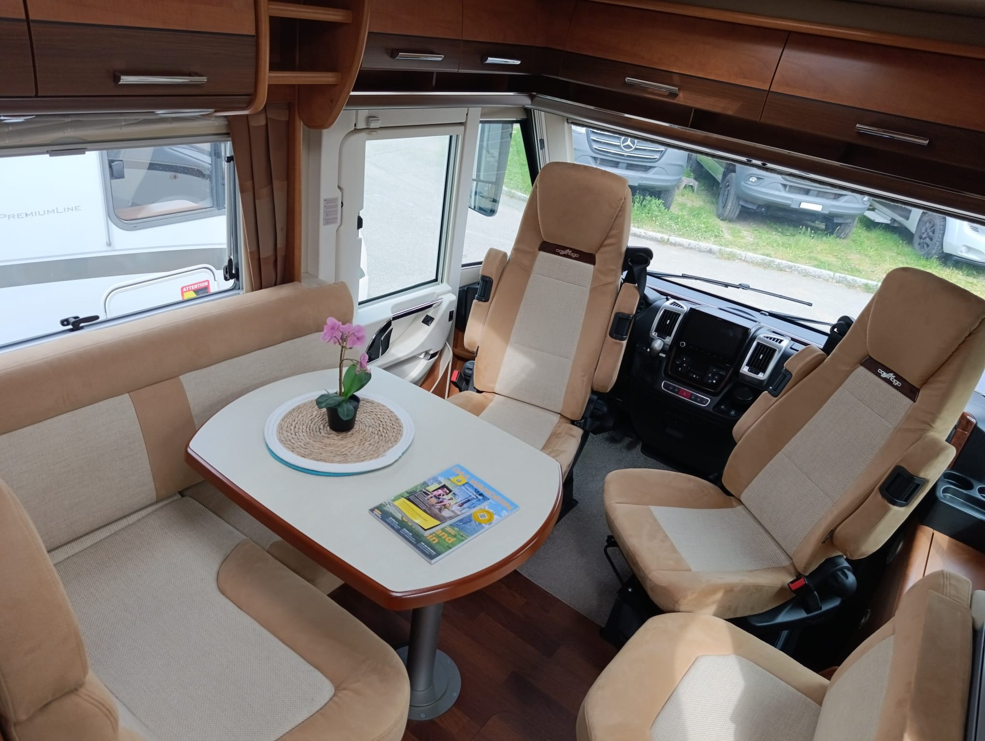 CARTHAGO C- Tourer I 143***Erstklassige Qualität, Erstklassige Sicht & Aerodynamik***Automat*Raumklima*Solar*AHK 2000Kg*Alu Tankflaschen*-image-1