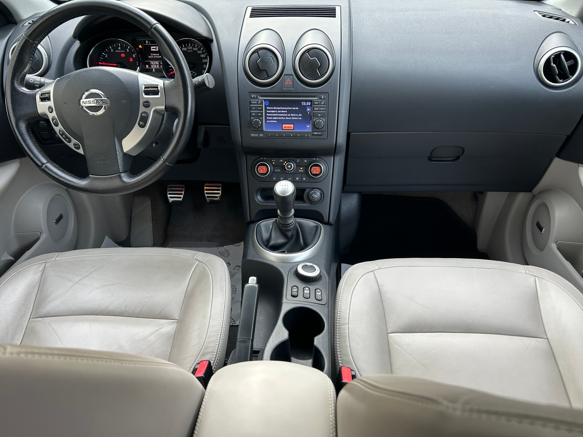 NISSAN Qashqai +2 2.0 4WD tekna-image-14