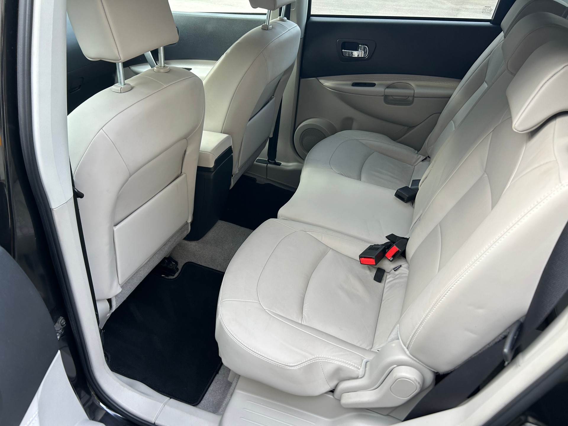 NISSAN Qashqai +2 2.0 4WD tekna-image-12