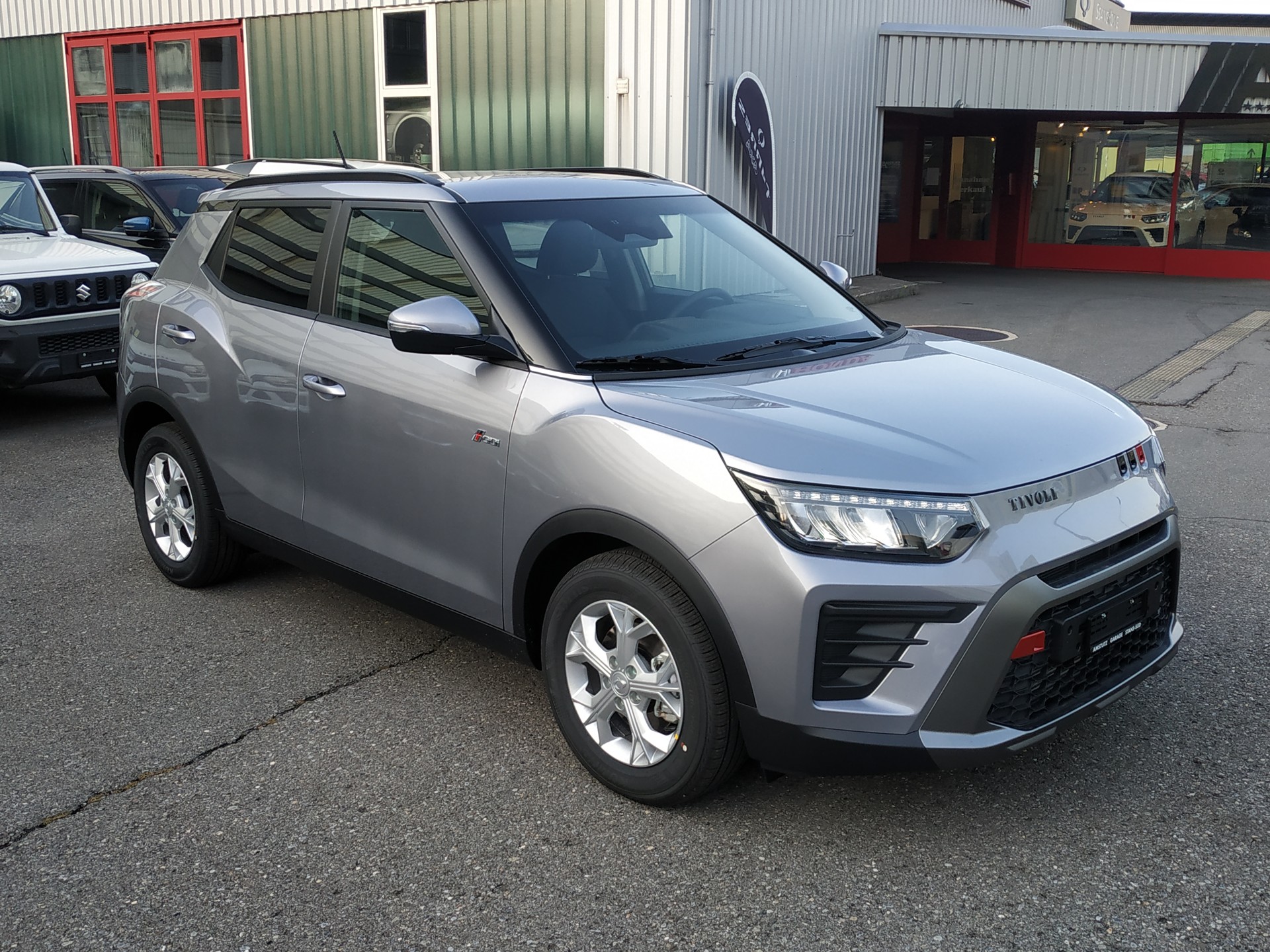 KGM-SsangYong Tivoli 1.5 T GDI Steel 4WD Automat-image-1